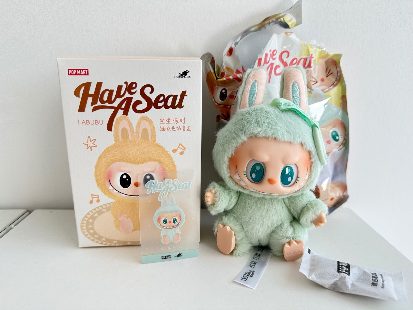 QUQU - LABUBU The Monsters Macaron Have a seat limited 2nd generation figure by POP MART - 2