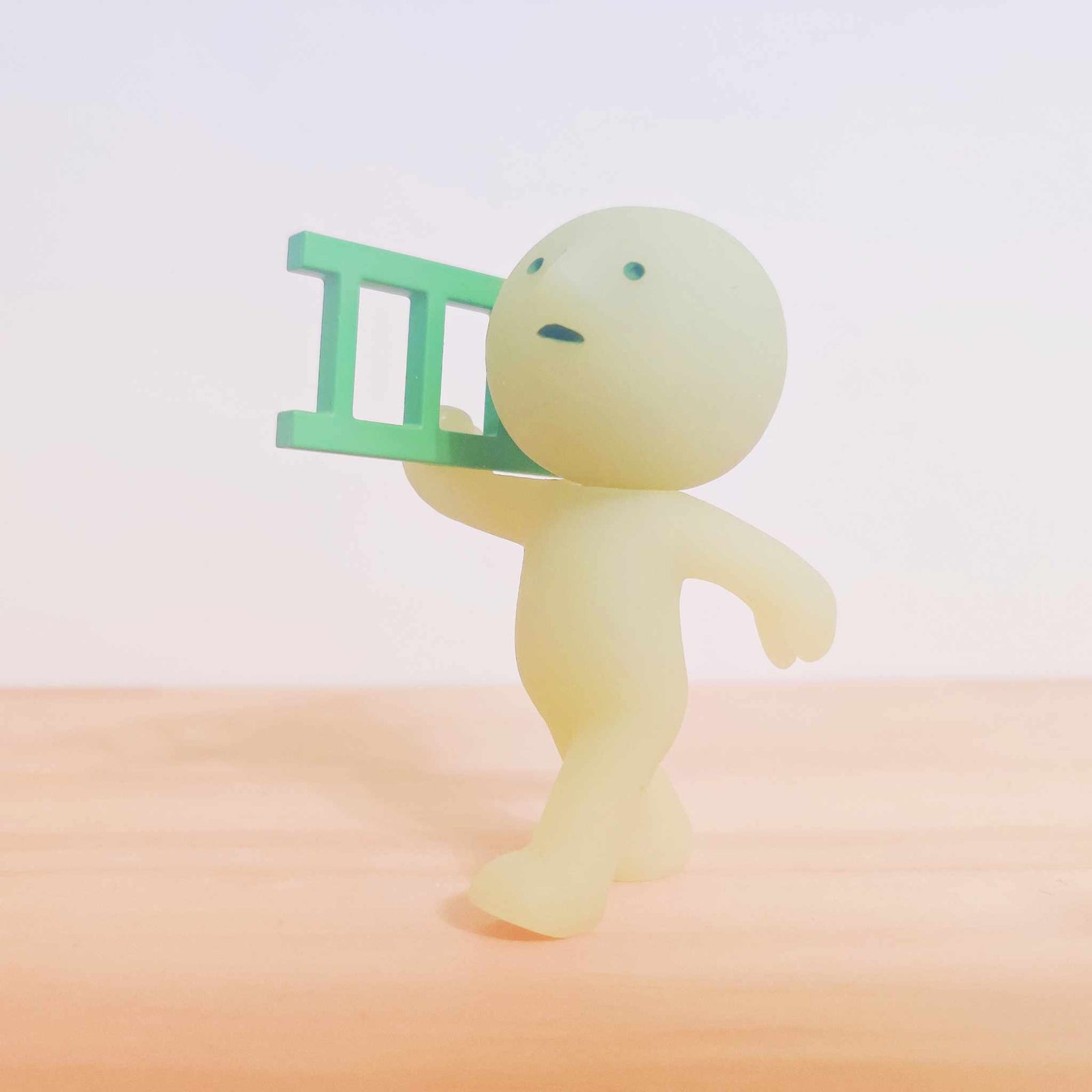 Carrying Ladder - Smiski Moving Series - 2