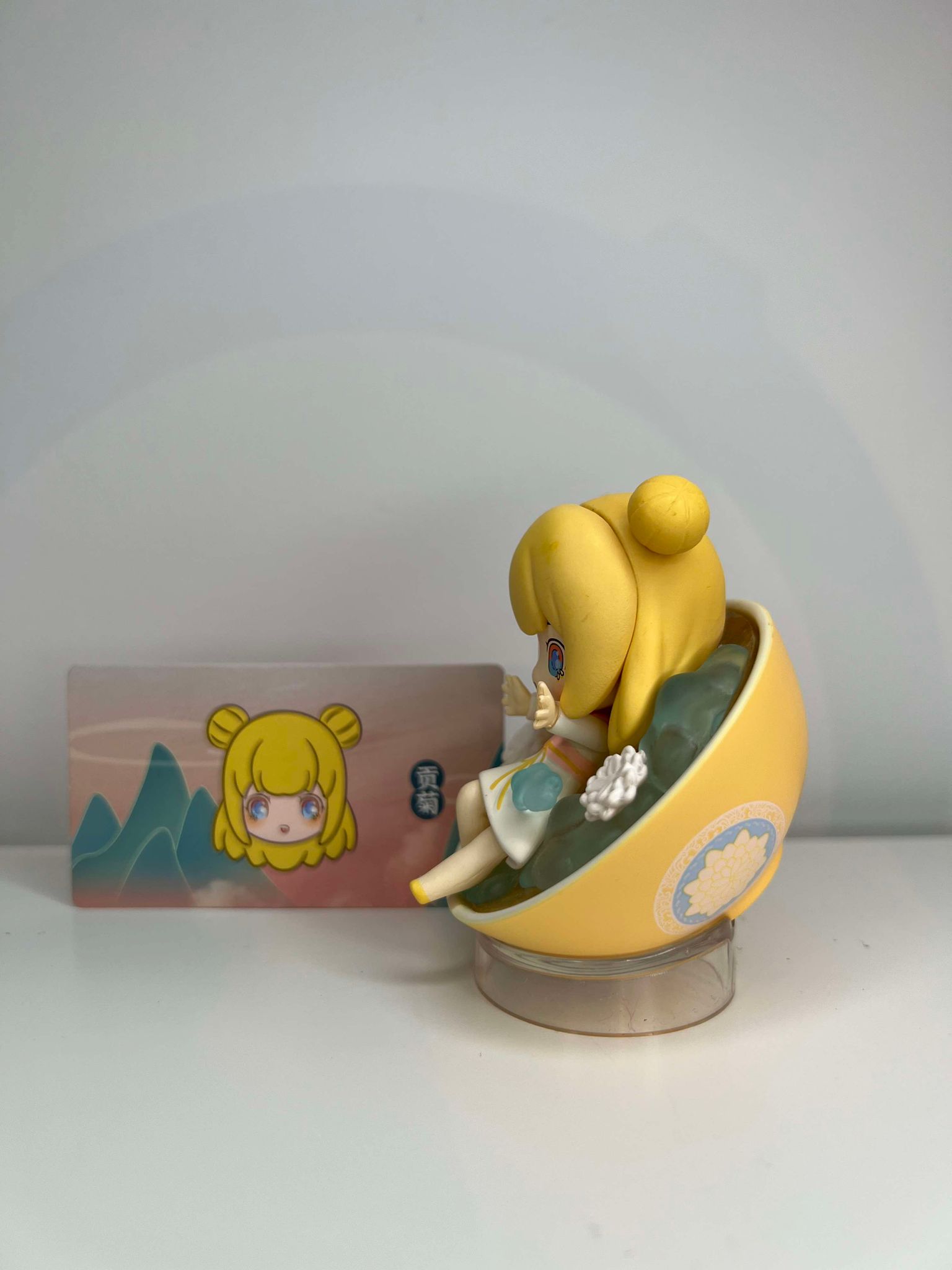 Chrysanthemum - Teacup Lollies Series by CJOY - 2