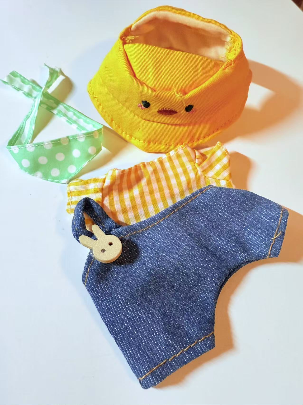 Farmer Outfit - Labubu Clothes for Have A Seat - 2