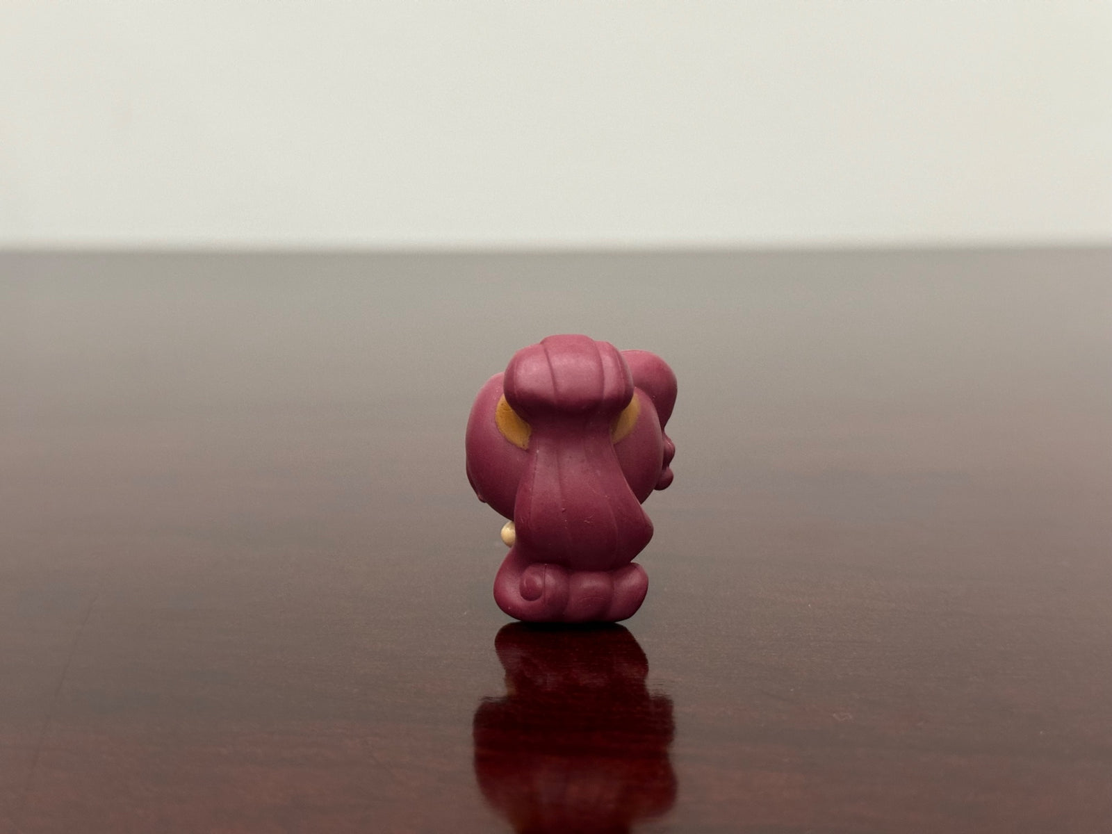 Meg (Rare) - Series 8 - Disney Doorables - 2