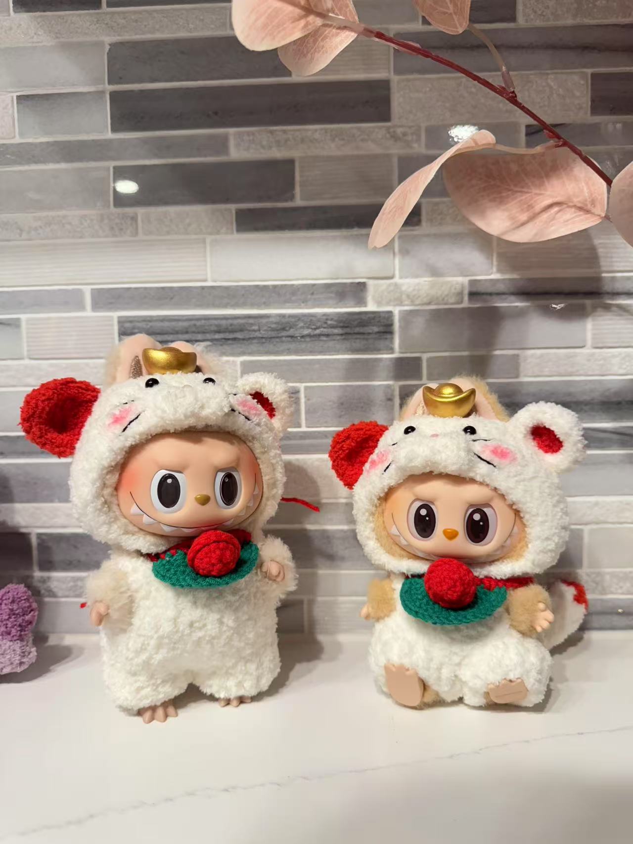 Crochet White Lucky Cat - Labubu Clothes For Have A Seat - 1