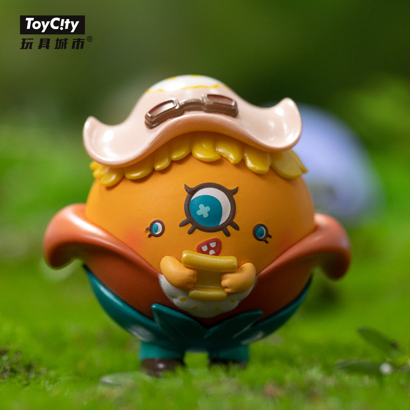 Thomas - Pompon Monster Blossom Series by Toy City