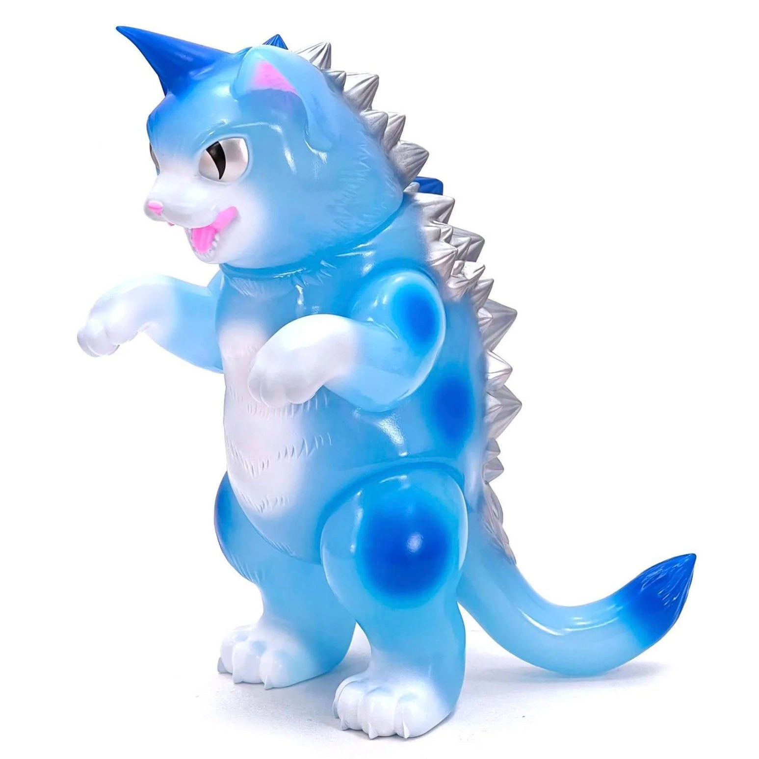 Daioh Negora Snow Ice Sofubi Art Toy by Konatsuya