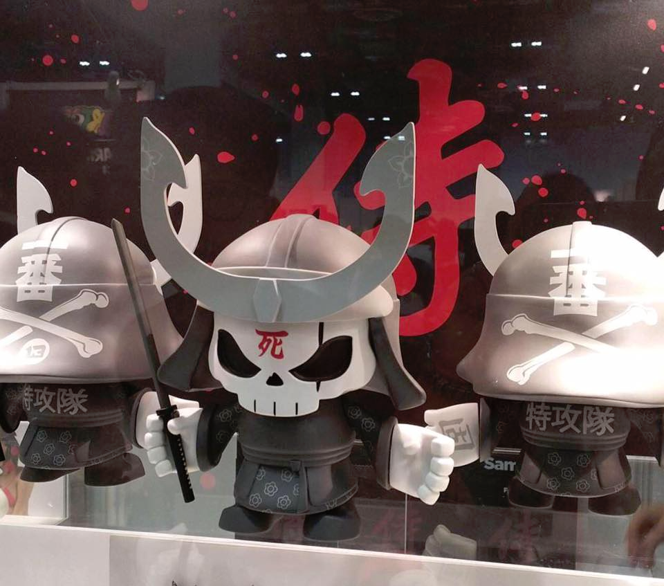 Skullhead Samurai by Huck Gee x JPK - Mindzai  - 2