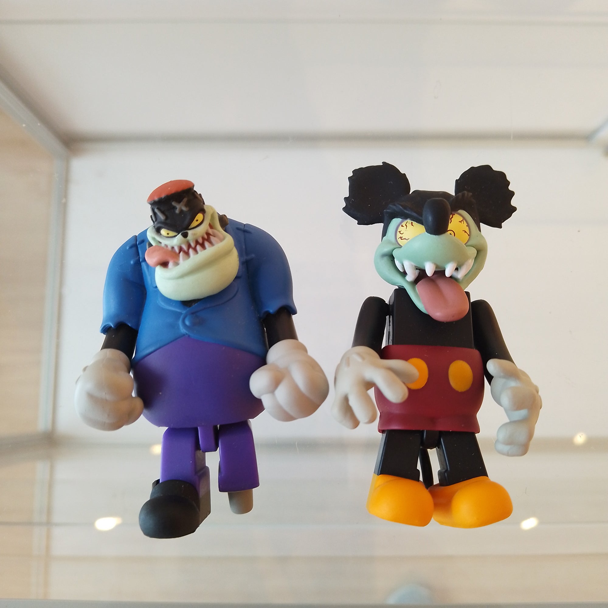 Runaway Brain Mickey Mouse & Julius - 100% Kubrick Set by Medicom Toy