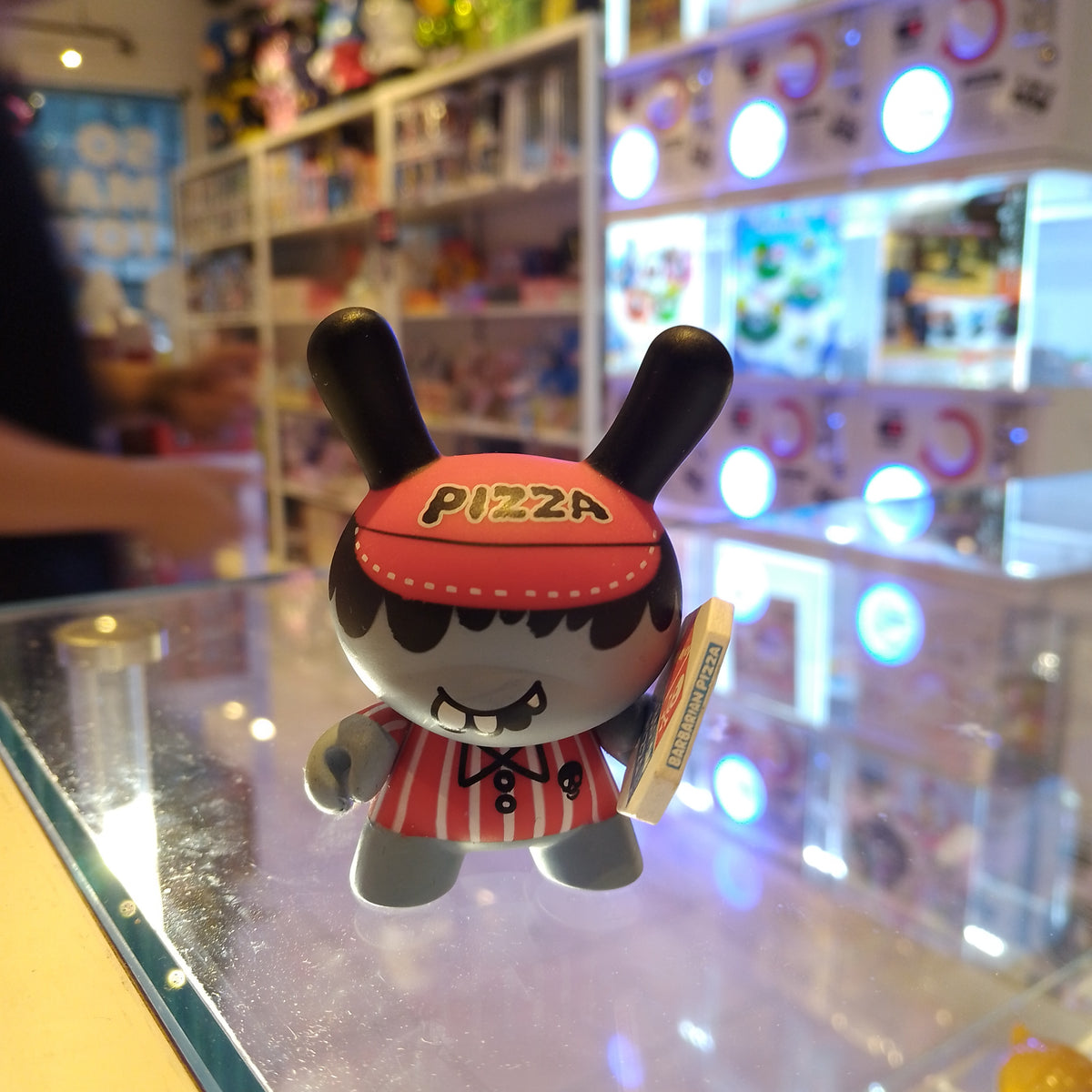 Pizza Boy - Dunny Series 5 by Kidrobot