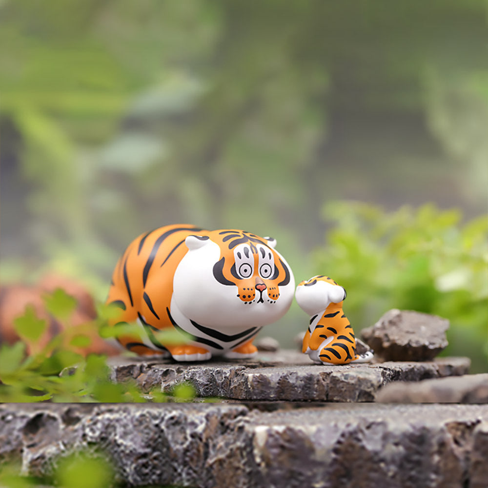 Surprise - Panghu & Baby Series 1 by 52Toys