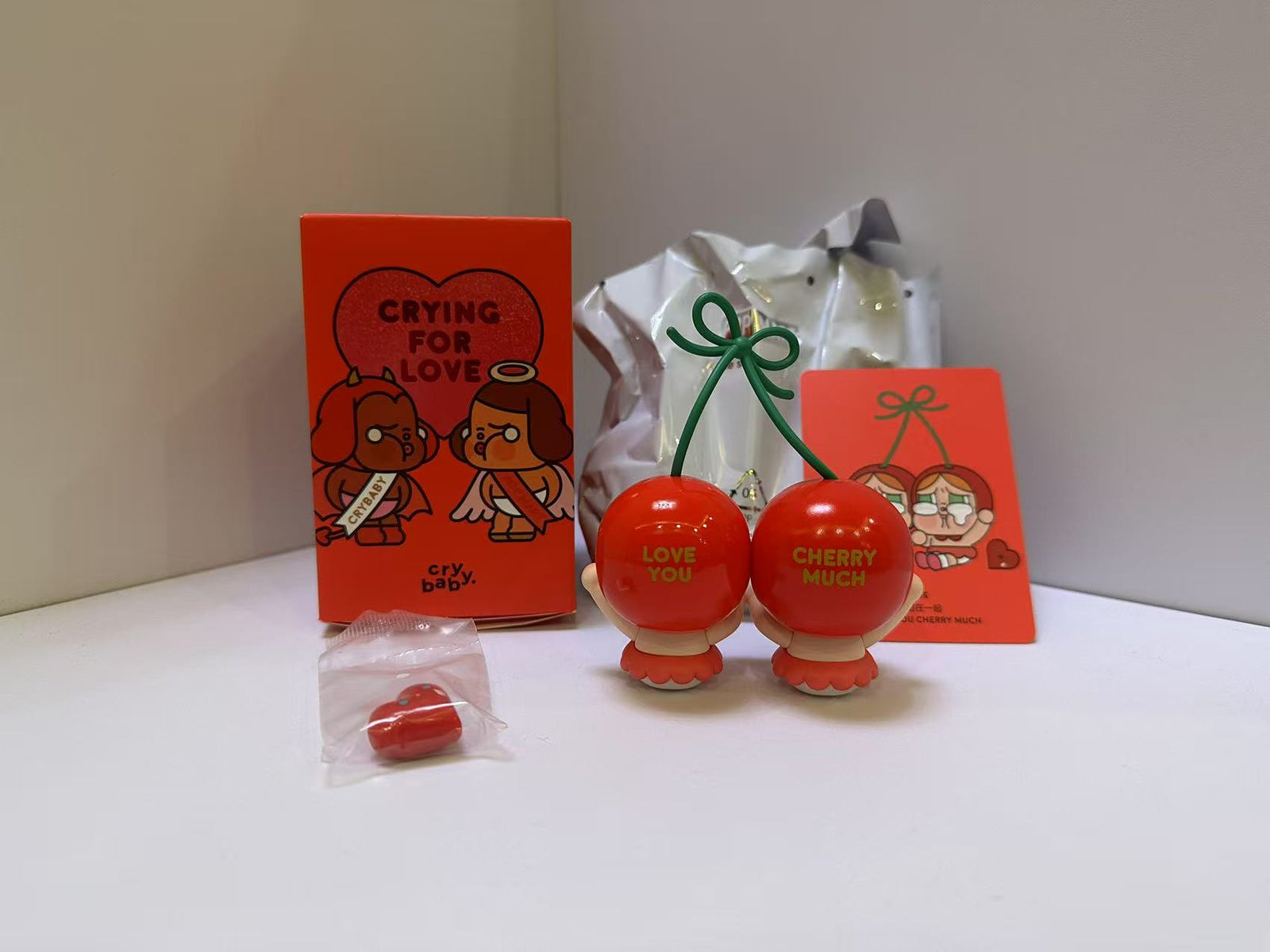 CRYING FOR LOVE チェリーキャラクターストラップ CRYING FOR LOVE チェリーキャラクター ストラップ 正規品