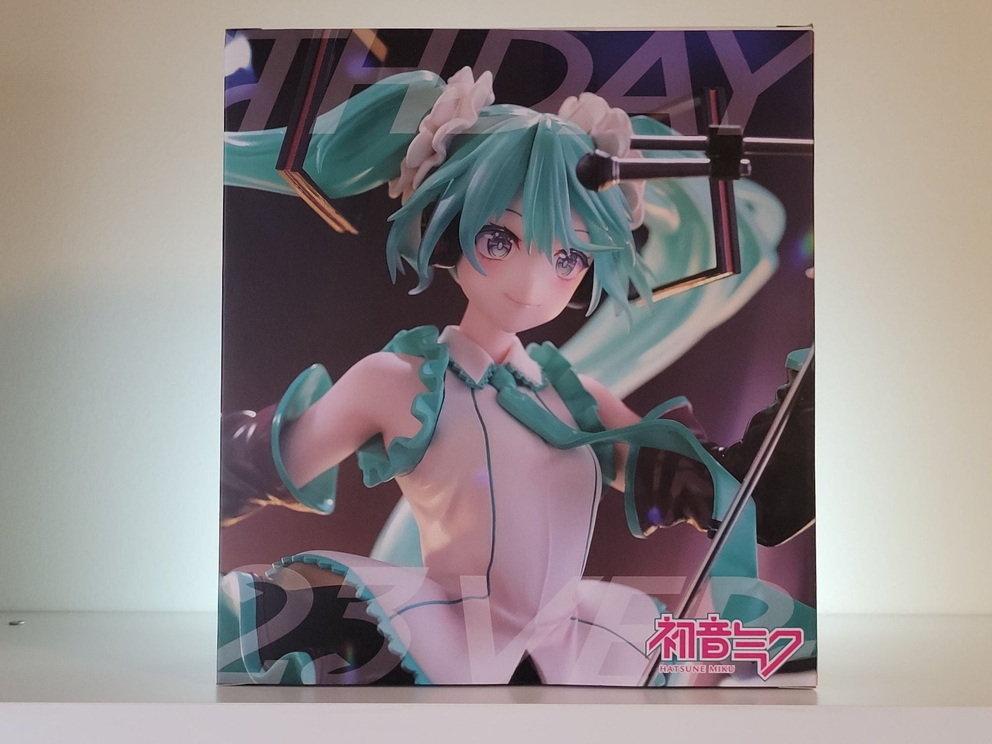 Hastune Miku 16th Anniversary Birthday Figure - by Taito Artist Masterpiece - 2