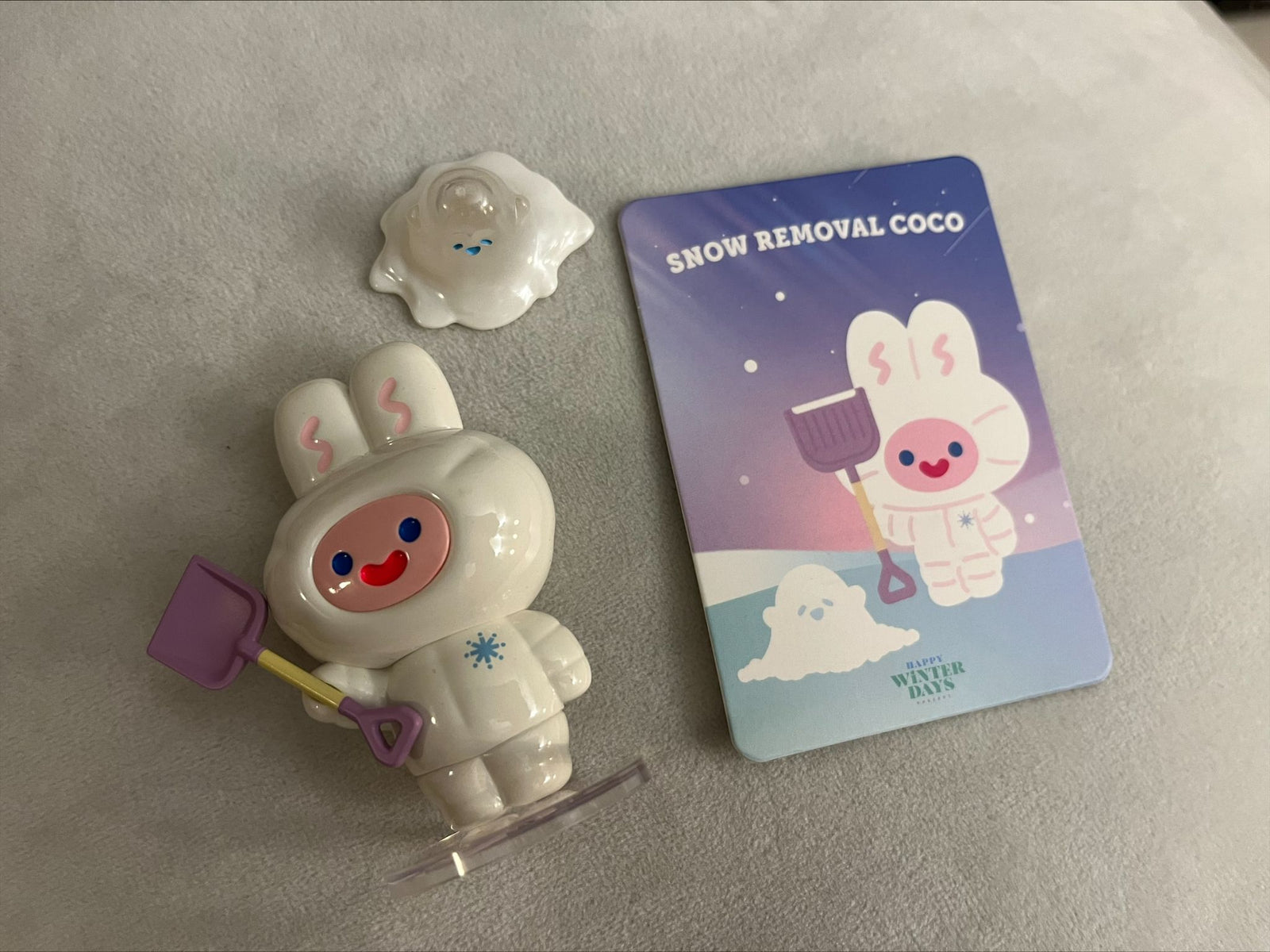Snow Removal Coco - RiCO Happy Winter Days Blind Box Series by Rico x Finding Unicorn - 1