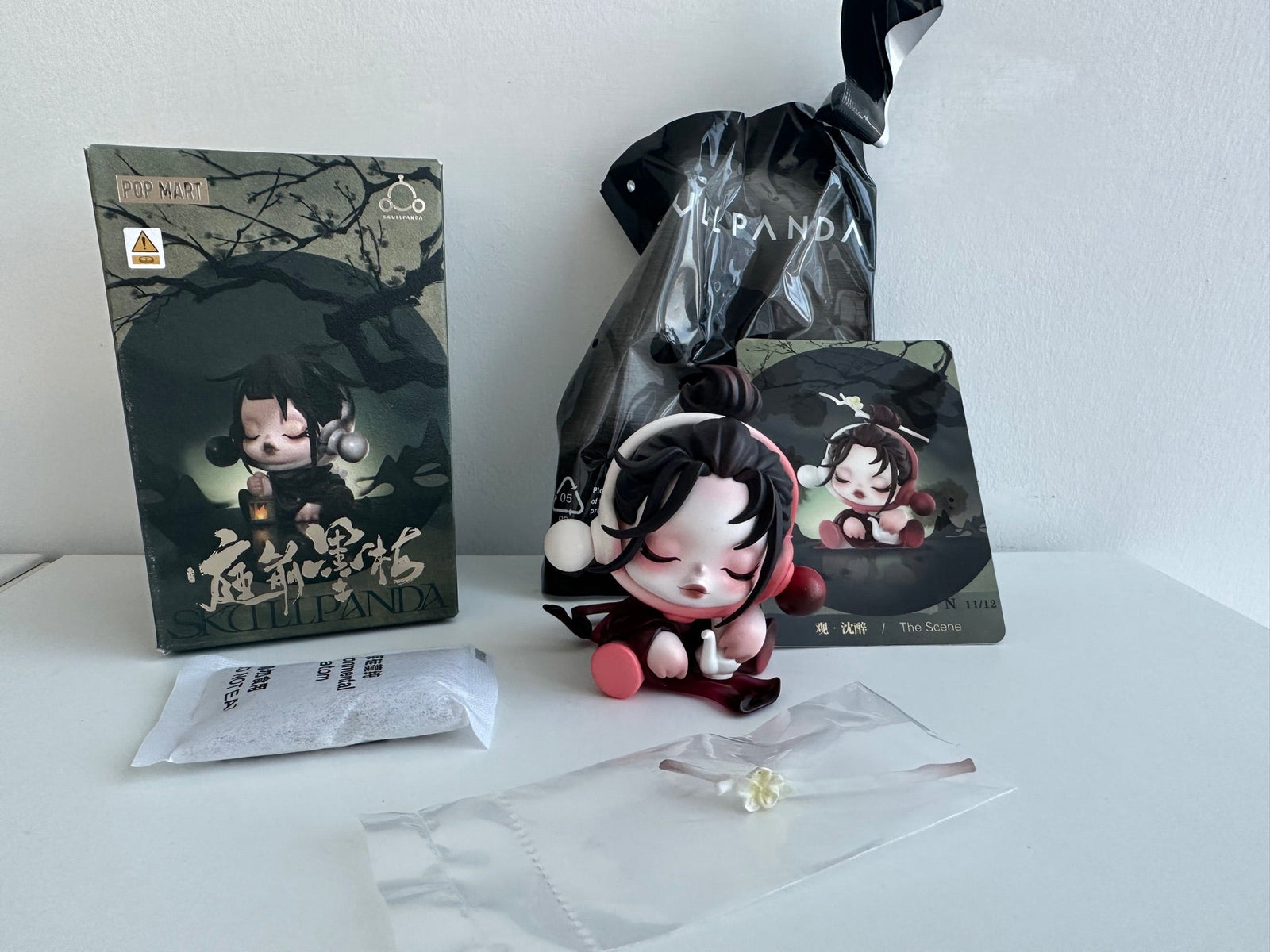 The Scene - SKULLPANDA The Ink Plum Blossom Series by POP MART - 1