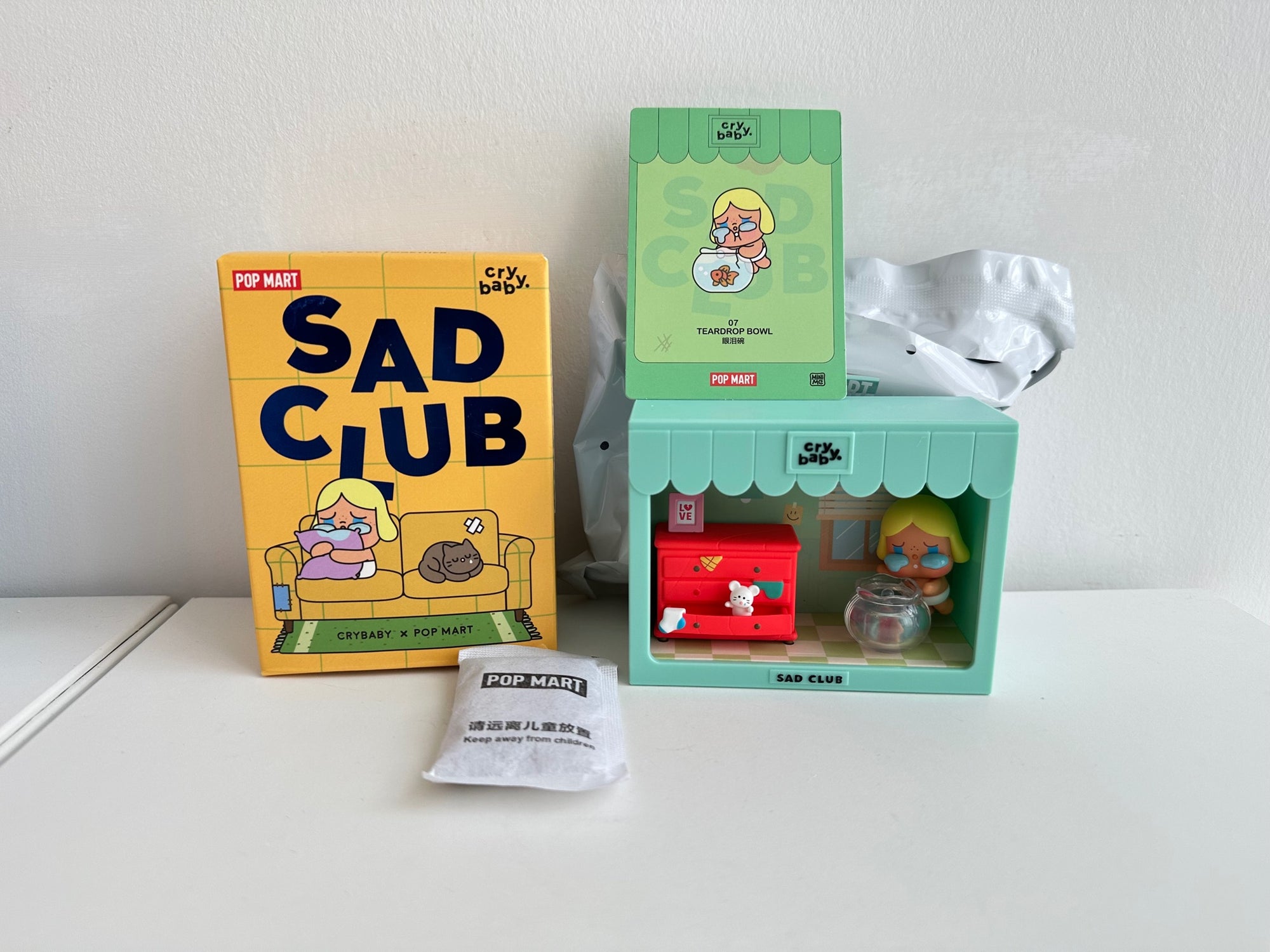 Teardrop Bowl - CRYBABY Sad Club Series Scene Sets by POP MART - 1