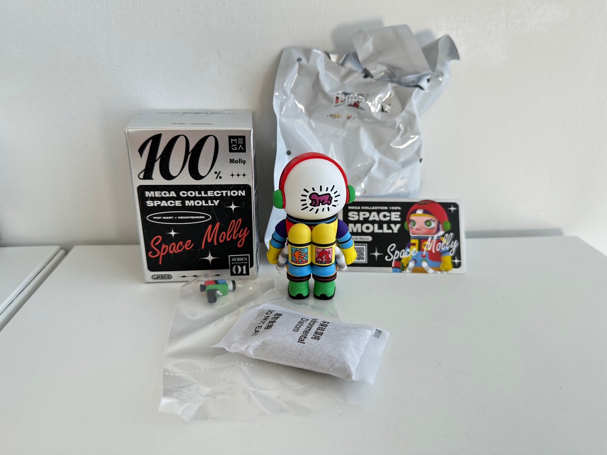 MEGA SPACE MOLLY × KEITH HARING 1000% MEGA COLLECTION 1000% SPACE MOLLY×Keith Haring - Mega 1000