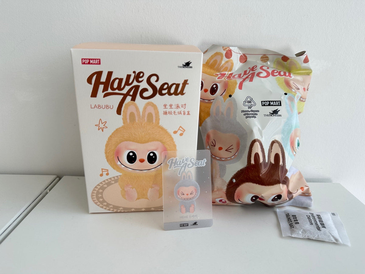 HEHE - LABUBU The Monsters Macaron Have a seat limited 2nd generation figure by POP MART - 1