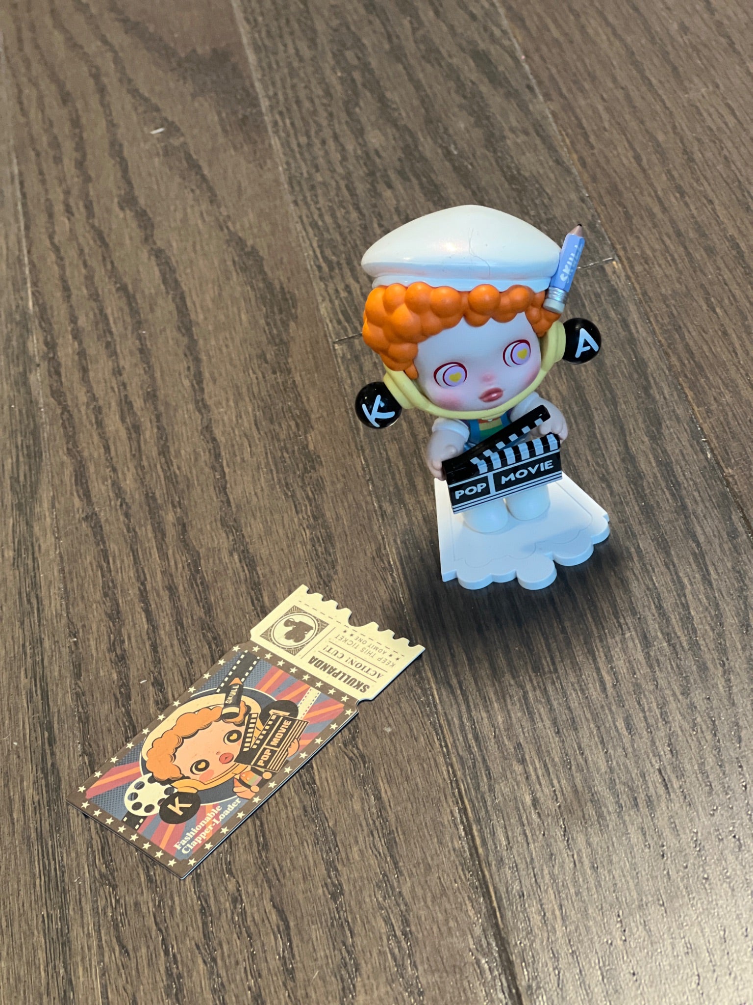 Fashionable Clapper Loader - POP MART SKULLPANDA action! Cut! Series Blind Box - 3