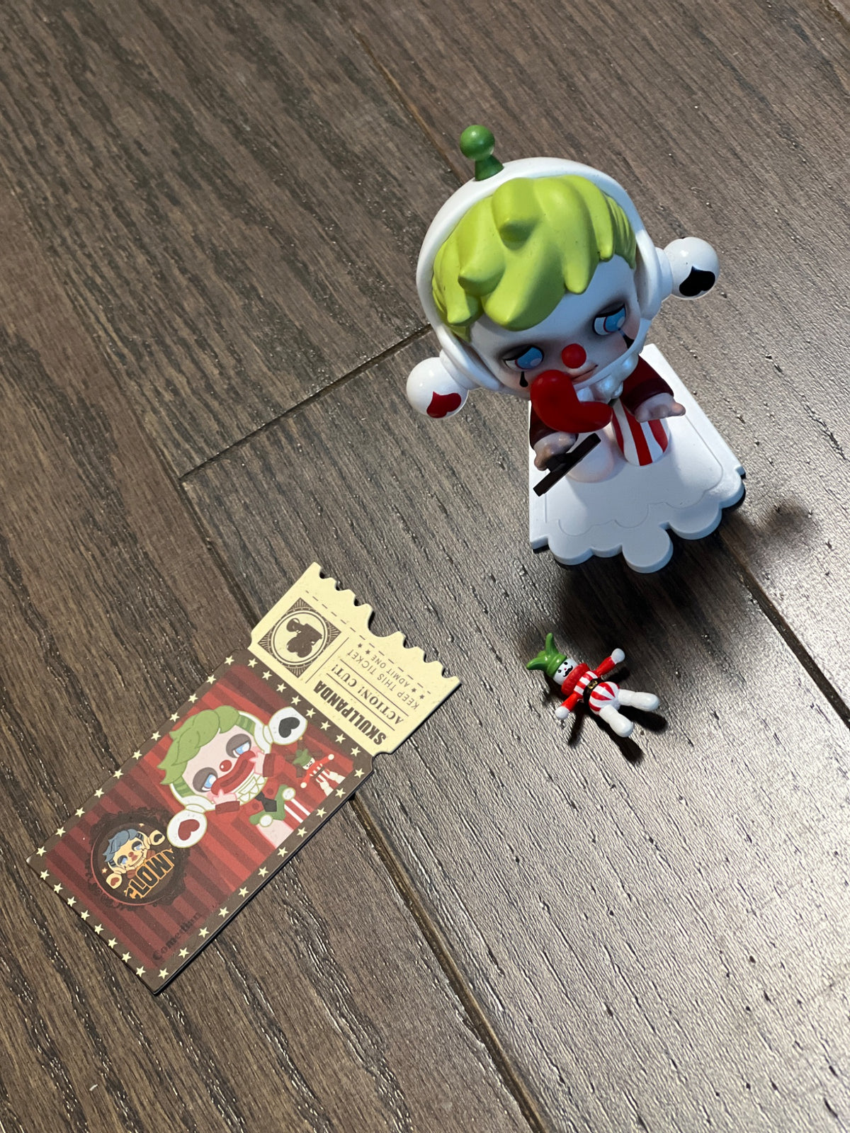 Comedian - POP MART SKULLPANDA action! Cut! Series Blind Box - 3