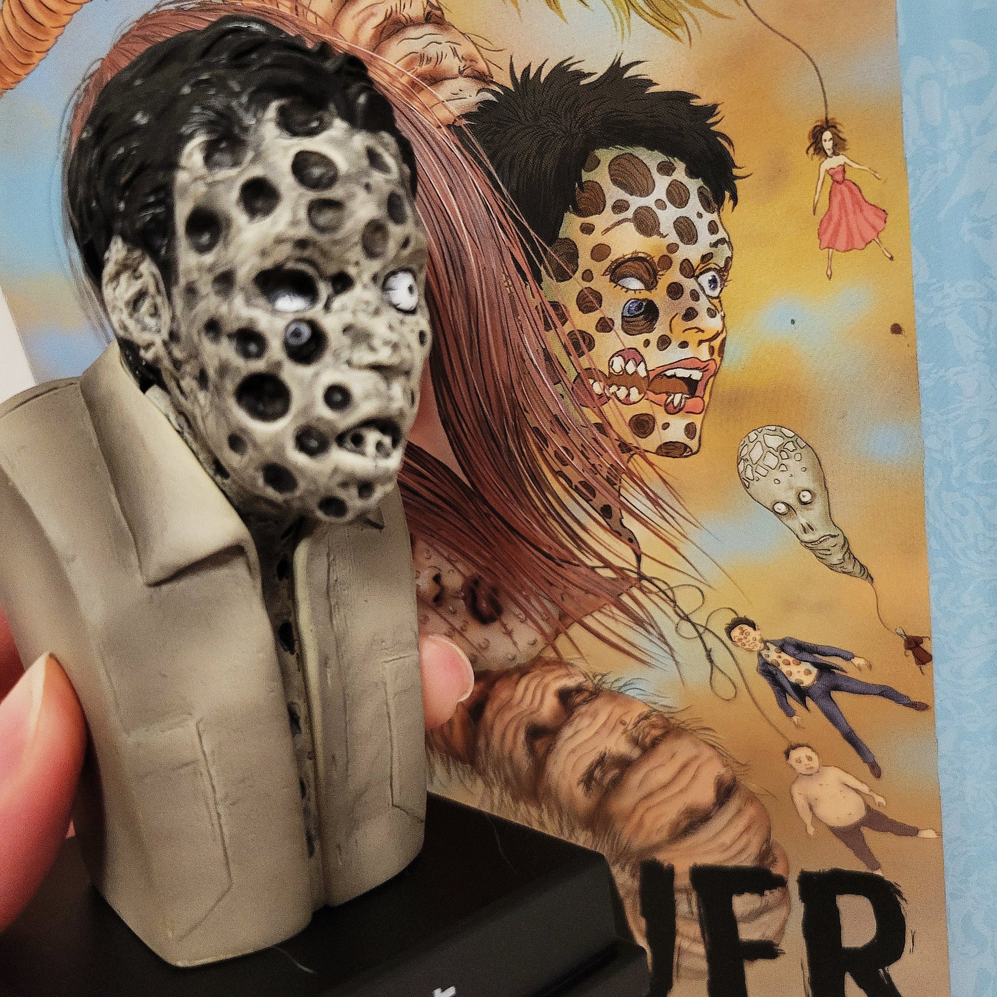 Hideo the Holey Man - Junji Ito KAIKIBAKO WAVE 2 - Unbox Industries - 2