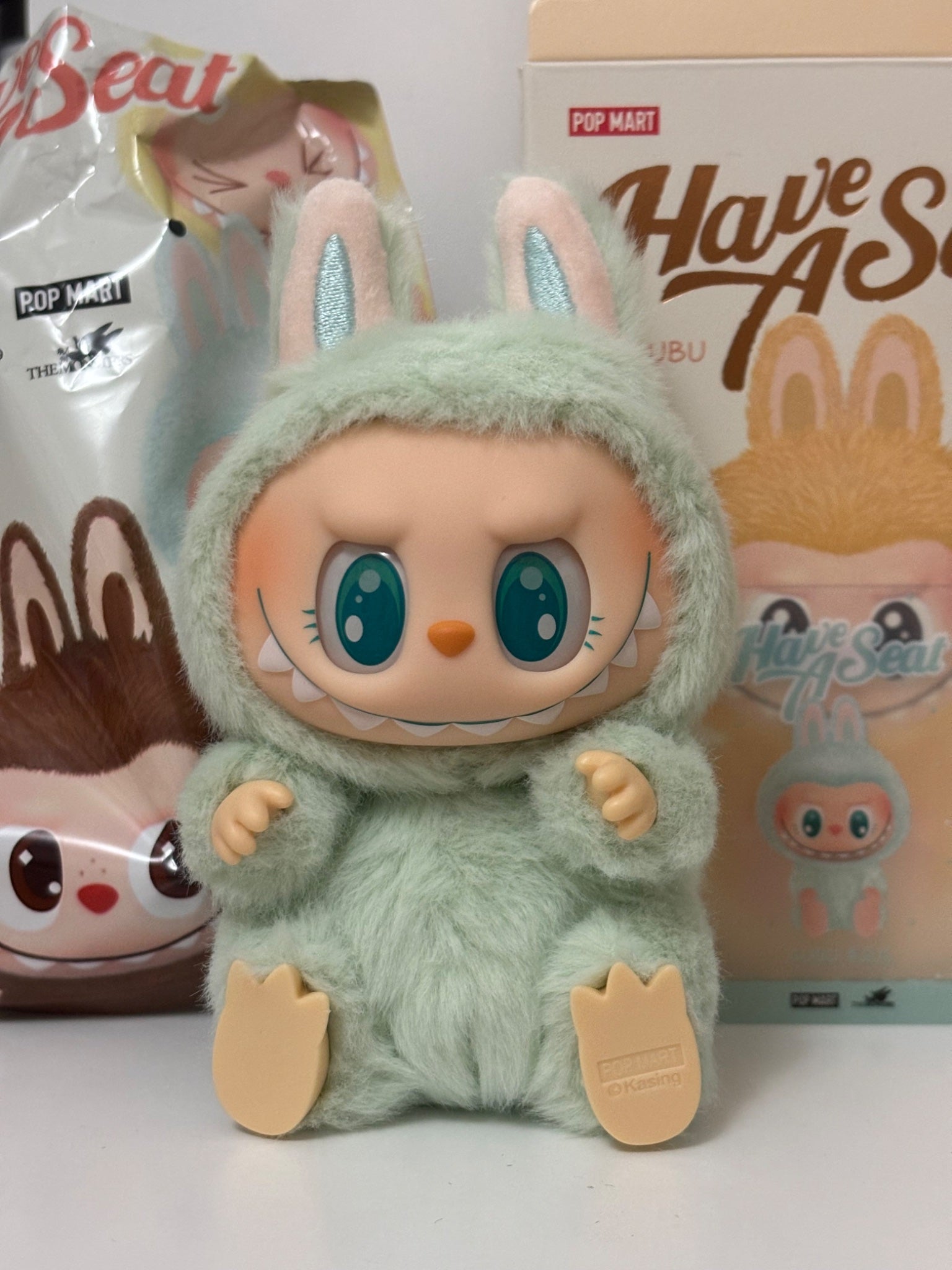 【LABUBU】Have a Seat ぬいぐるみ QUQU Amazon.co.jp: LABUBU ぬいぐるみ have a seat QUQU : おもちゃ