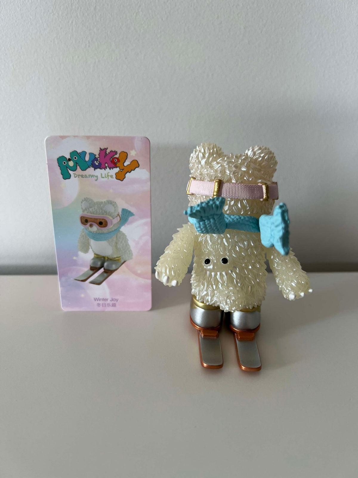 Winter Joy - Muckey Dreamy Life by INSTINCTOY x POP MART - 2