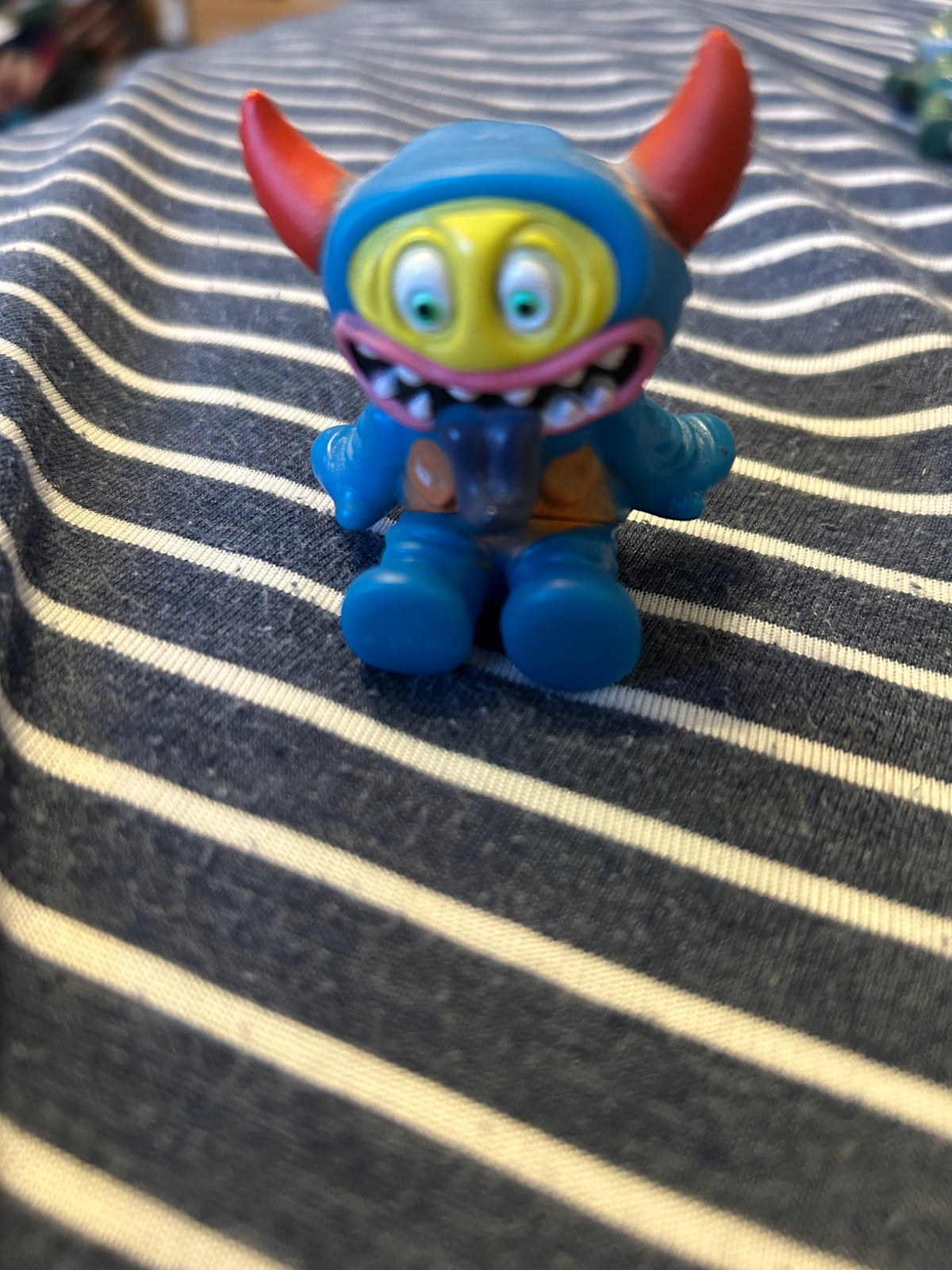 Bekkos by PicoPico x Vinyl Artist Gacha Series 11 blue  - 2