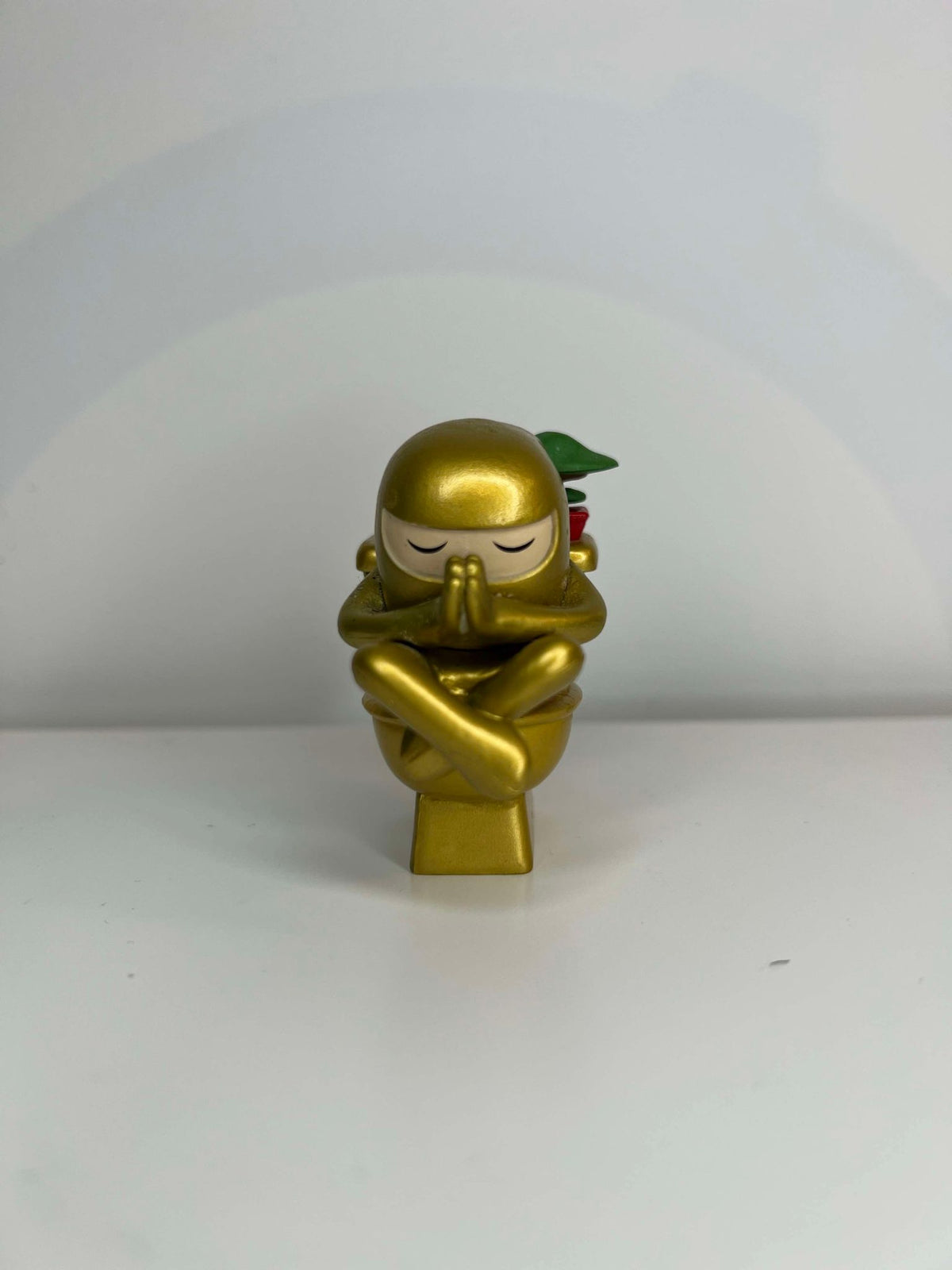 Funko Paka Paka Toilet Ninjas Series 1 Gold W.C. Hyper Chase Figure - 2