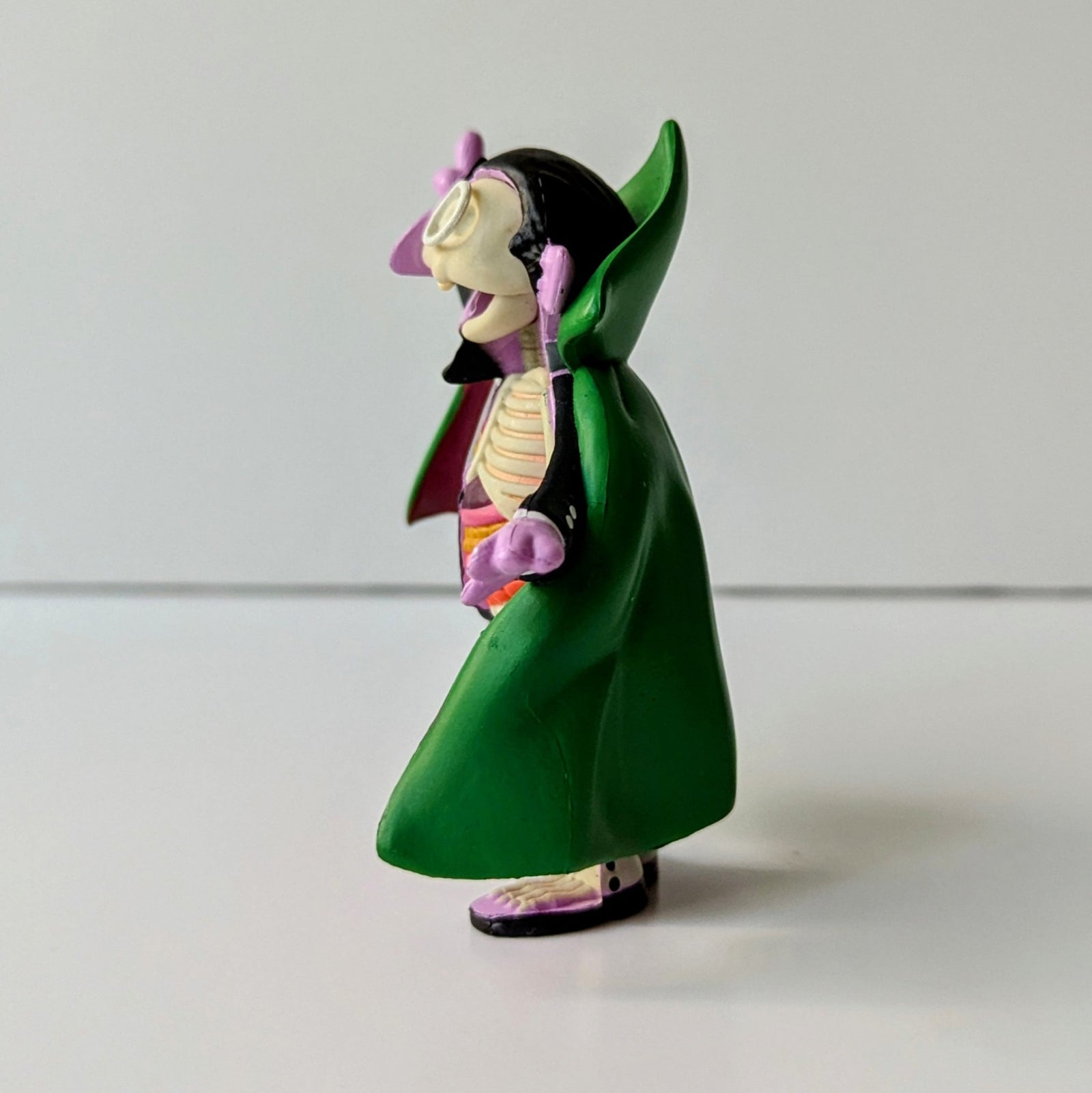 The Count - Jason Freeny's Hidden Dissectibles Sesame Street Series - Mighty Jaxx - 1