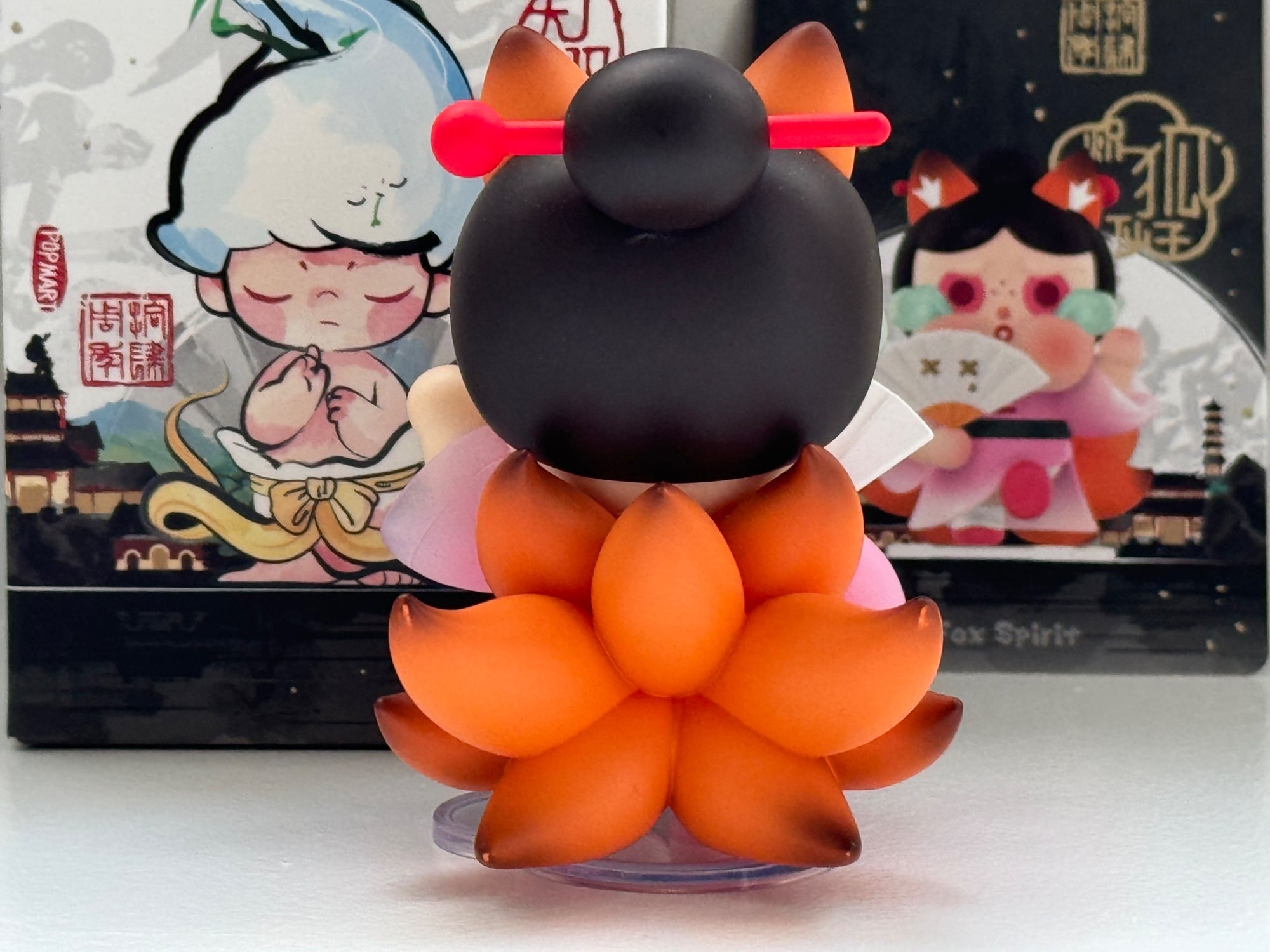 ポップマート　crybaby Amazon.co.jp: POP MART CRYBABY Sunset Concert Series-Plush