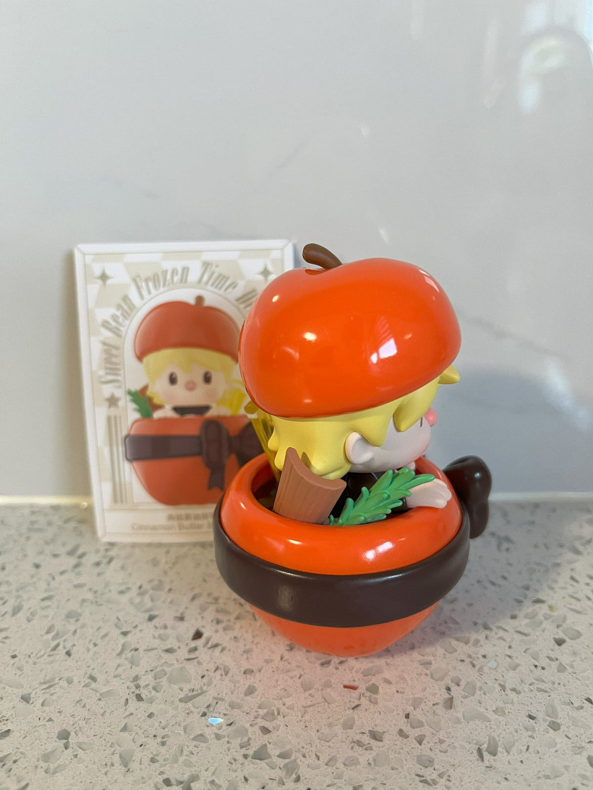 Cinnamon Butter Baker Apple - Sweet Bean Frozen Time Dessert Box by Pop Mart - 2