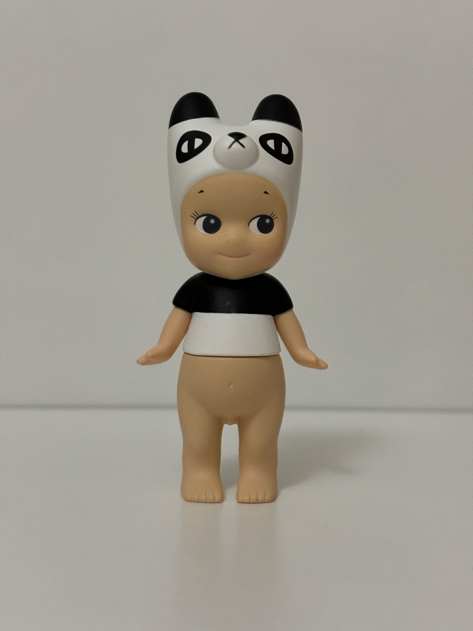 Pia - Sonny Angel Donna Wilson Limited Series (discontinued