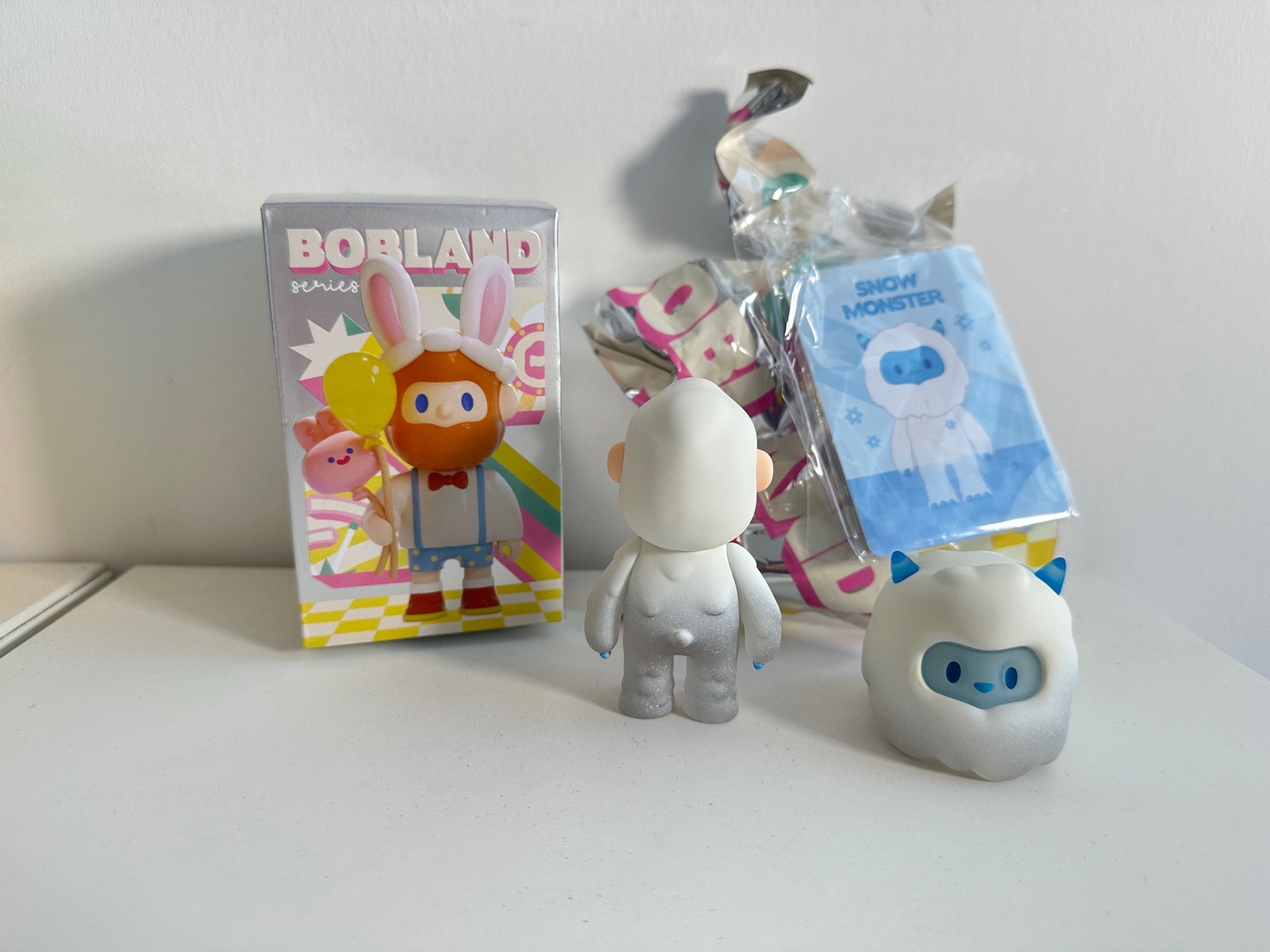 SNOW MONSTER - BOBLAND SERIES - FarmerBob by Finding Unicorn - 1