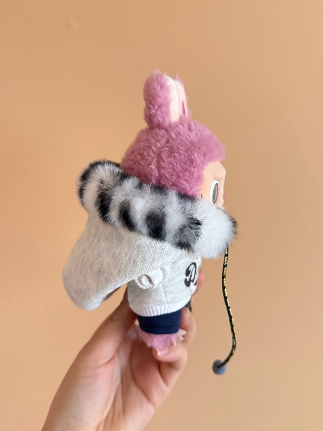  Furry Hoodie Outfit - Labubu Clothes - 1