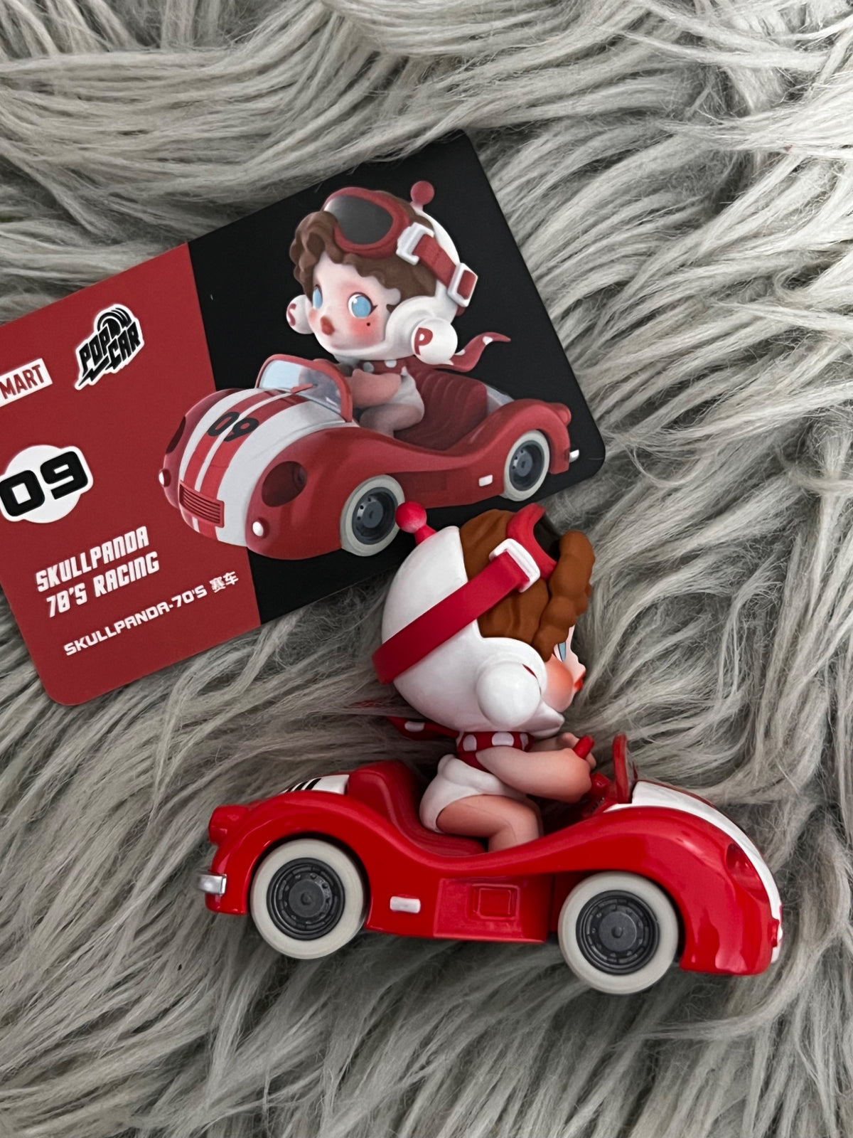 Skullpanda 70's Racing Smart Figure - Pop Car Super Track - Pop Mart  - 2
