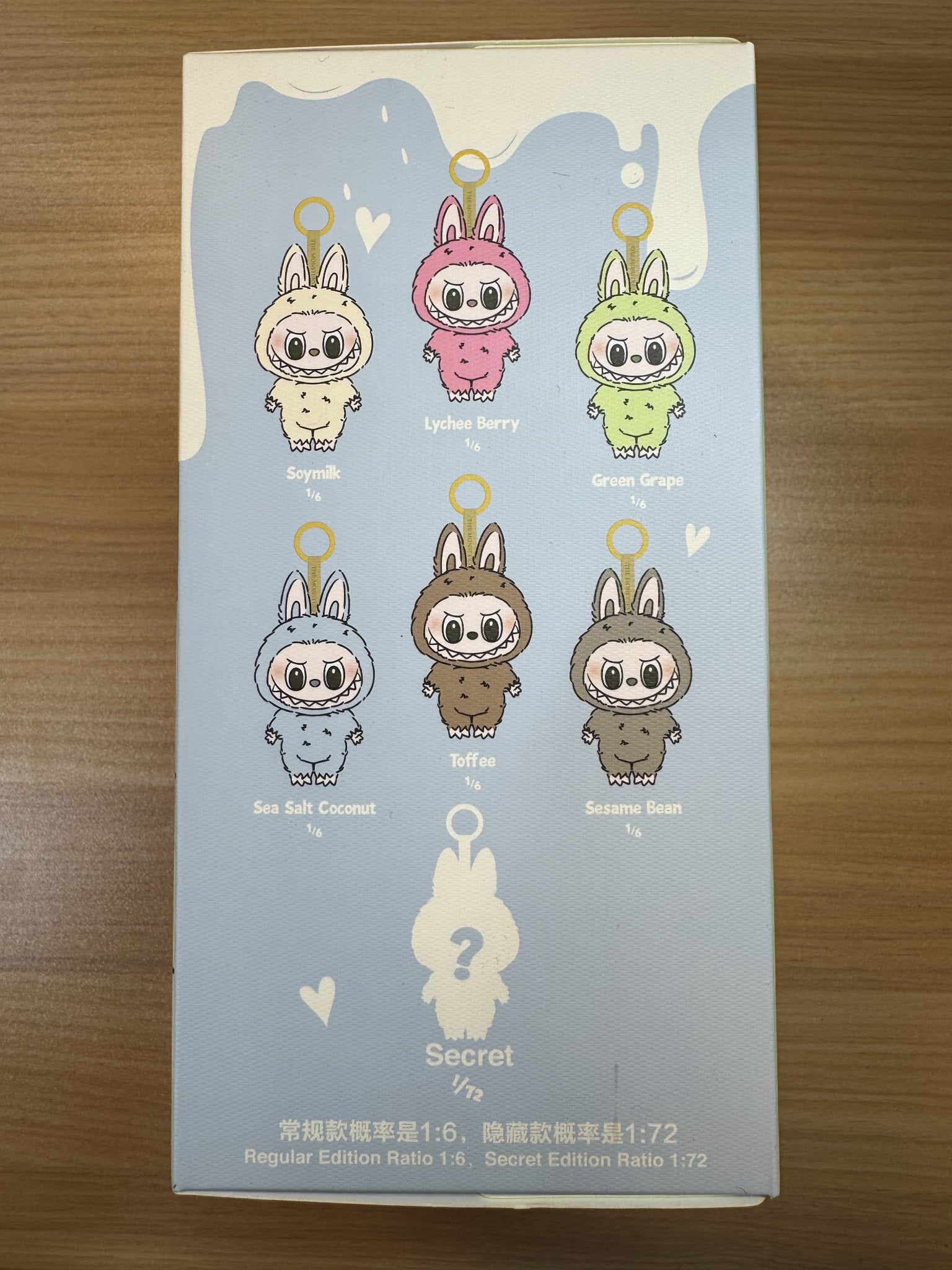 Labubu THE MONSTERS - Tasty Macarons Vinyl Face Blind Box