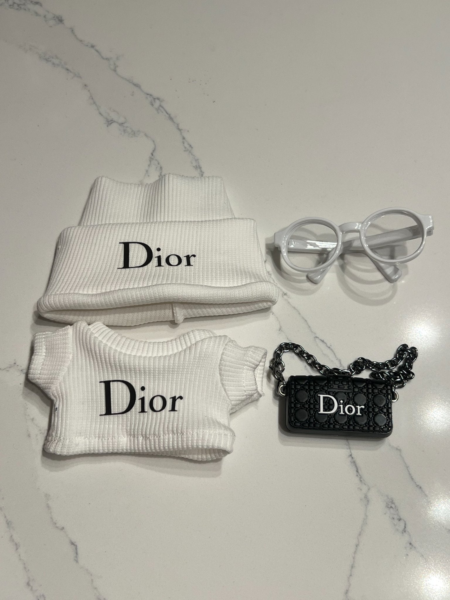 White "D" Sweater Set + Bag  - Labubu Clothes for Have A Seat - 1