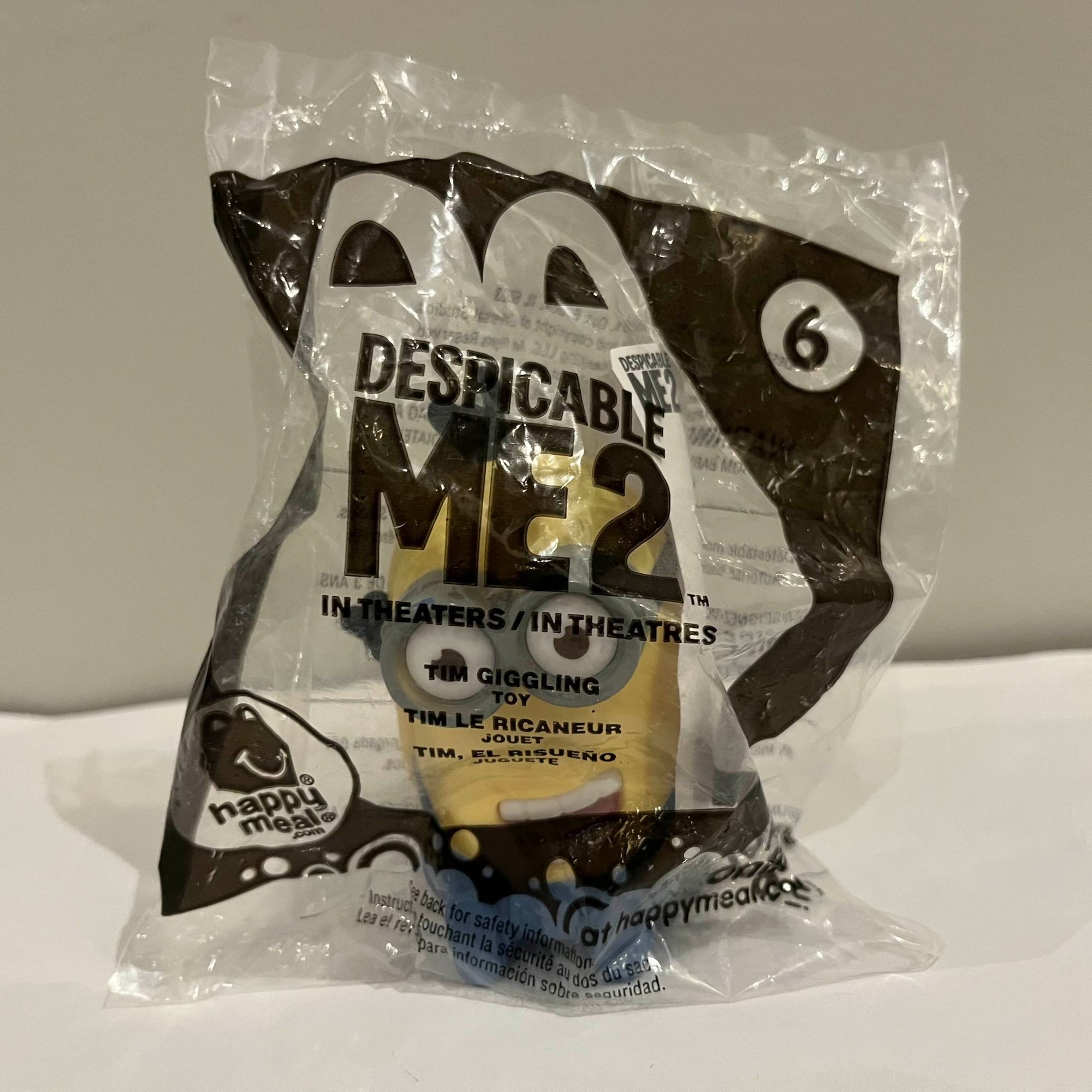 Tim Giggling 6 - Minions Despicable Me 2 - McDonalds 2013 - 1