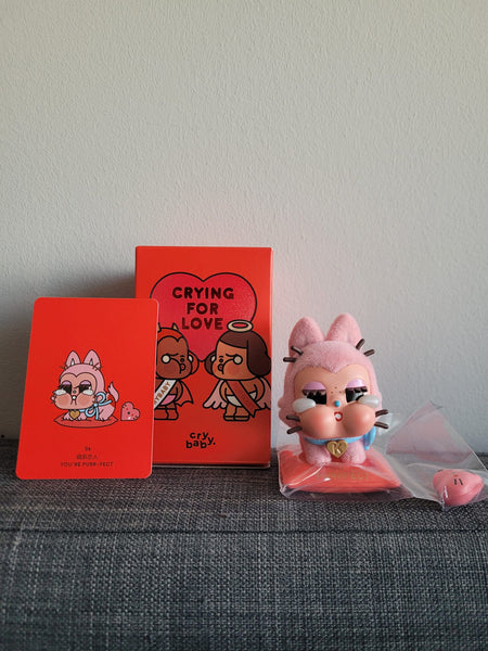 【正規品】POPMART CRYBABY Crying for love CRYBABY Crying For Love Series Figures - One Blind Box