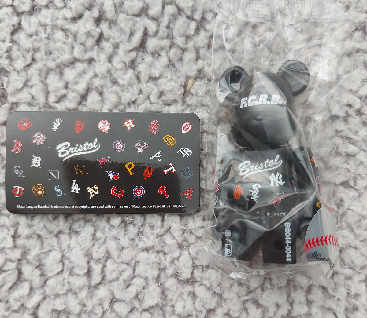 Bristol MLB FCRB (Secret Rare) - Bearbrick Series 44 - Medicomtoy