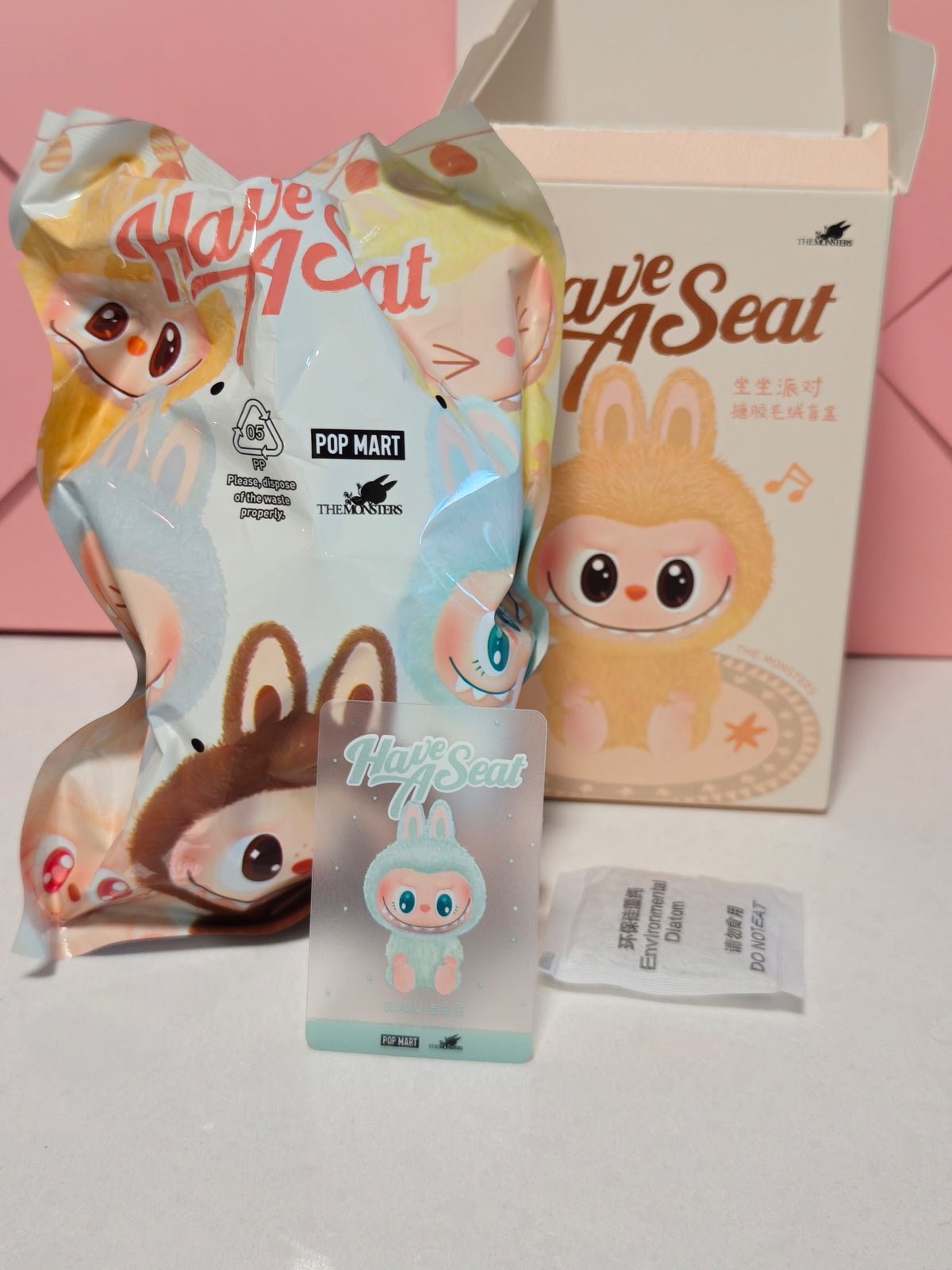 QUQU - Labubu The Monsters Have A Seat by POP MART