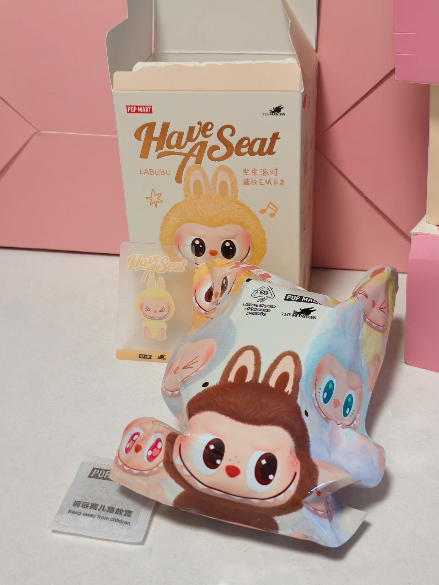 SISI - Labubu THE MONSTERS - Have a Seat Vinyl Plush by