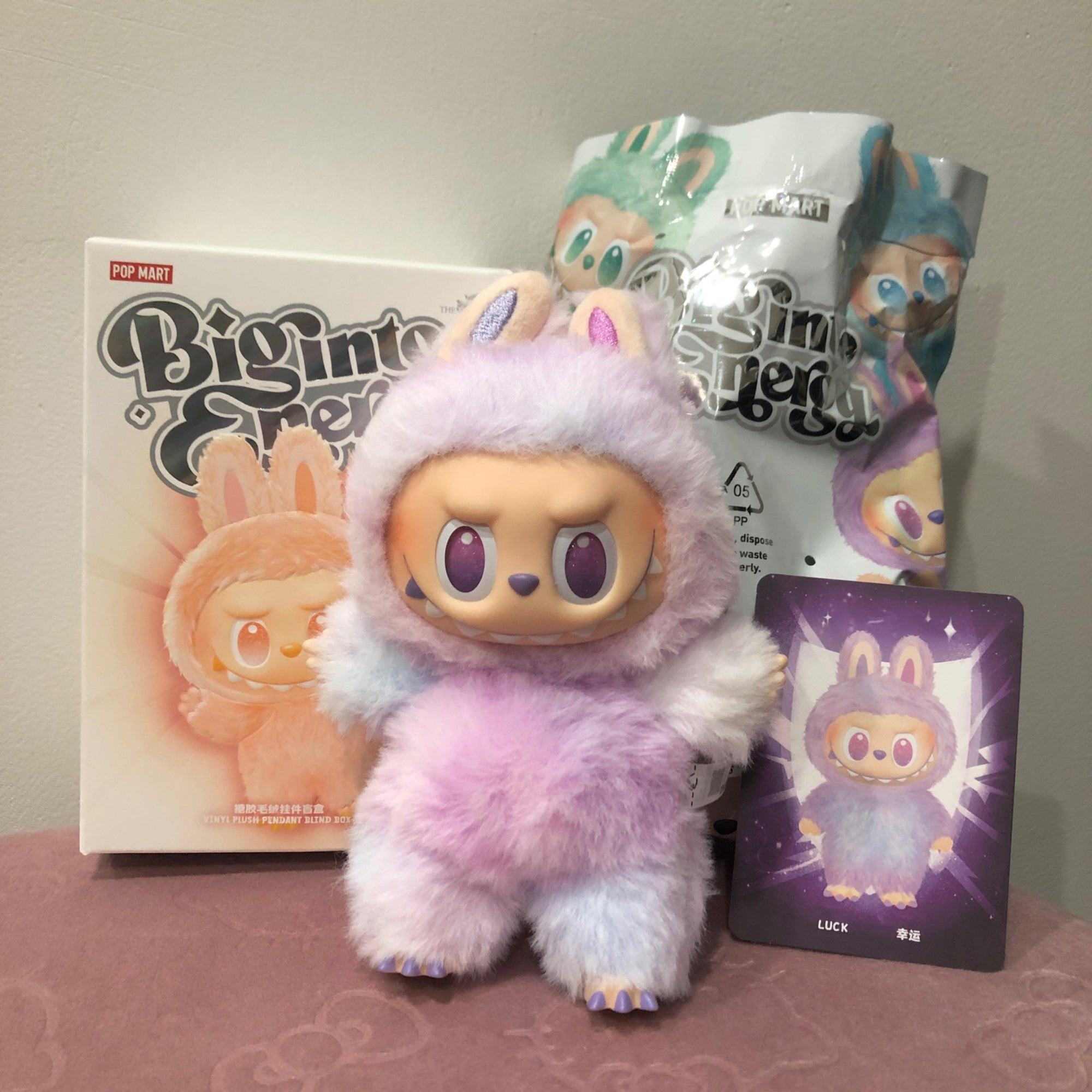 Luck - The Monster Labubu Big Into Energy Vinyl Plush