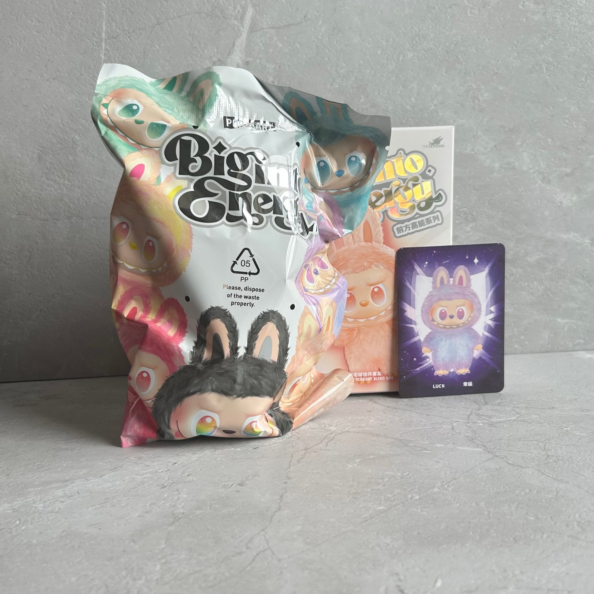 ぬいぐるみ POP MART Labubu Big into Energy LUCK Luck - THE MONSTERS Big into Energy Series-Vinyl Plush