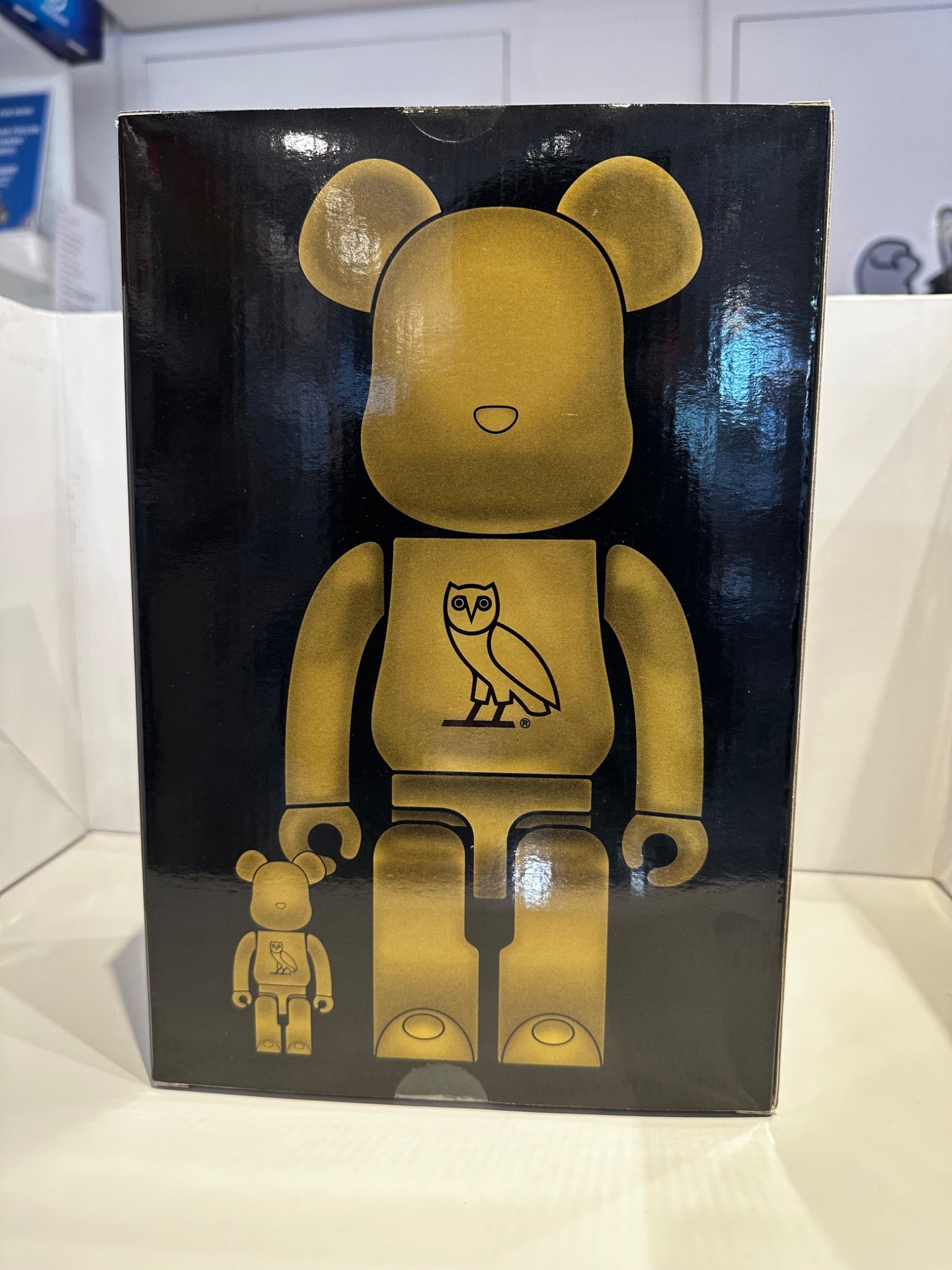 OVO Gold Bearbrick 400% + 100% Medicom Toys - Mindzai Toy Shop