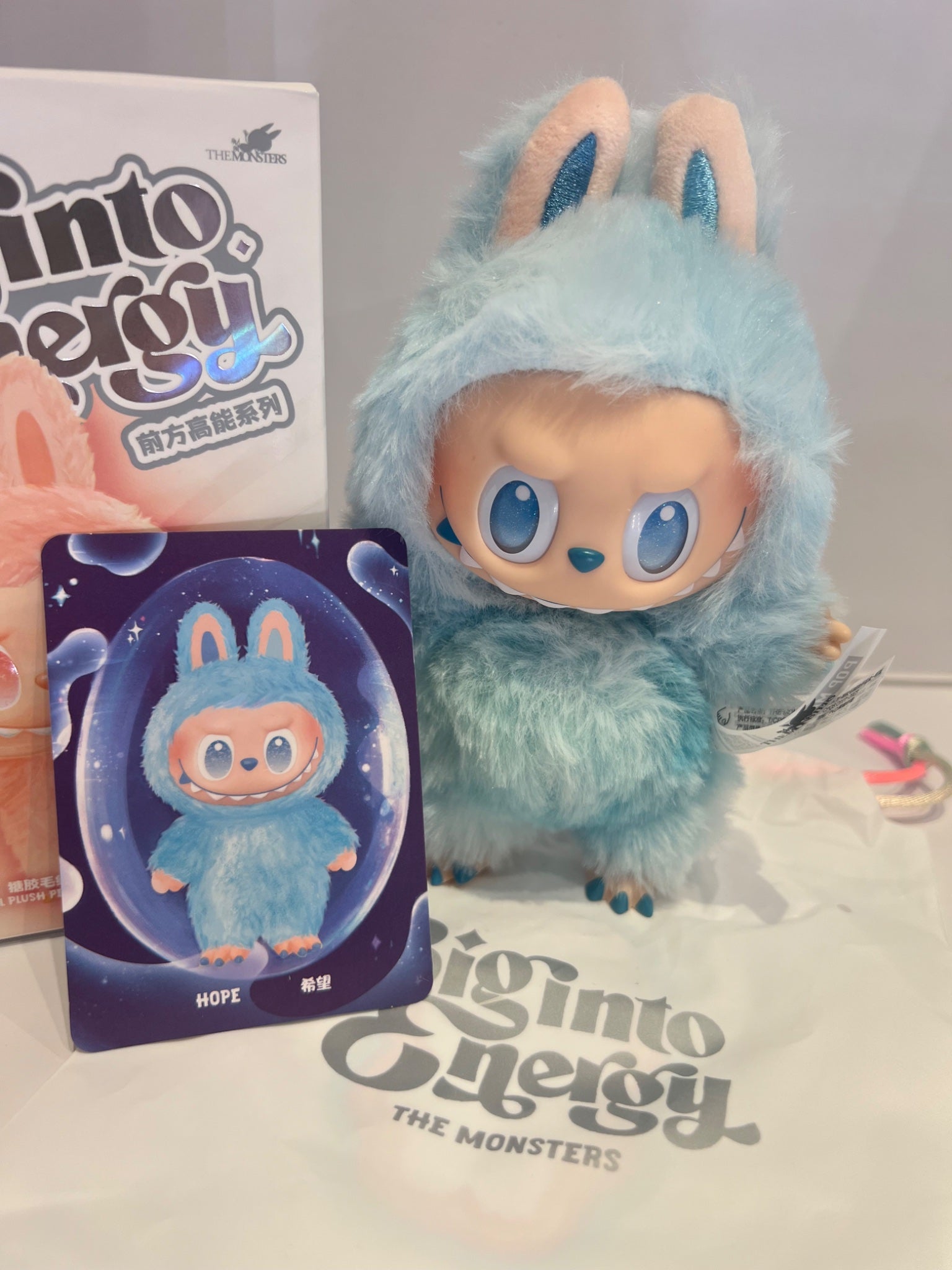Hope - Labubu Big into Energy - POPMART - Mindzai Toy Shop