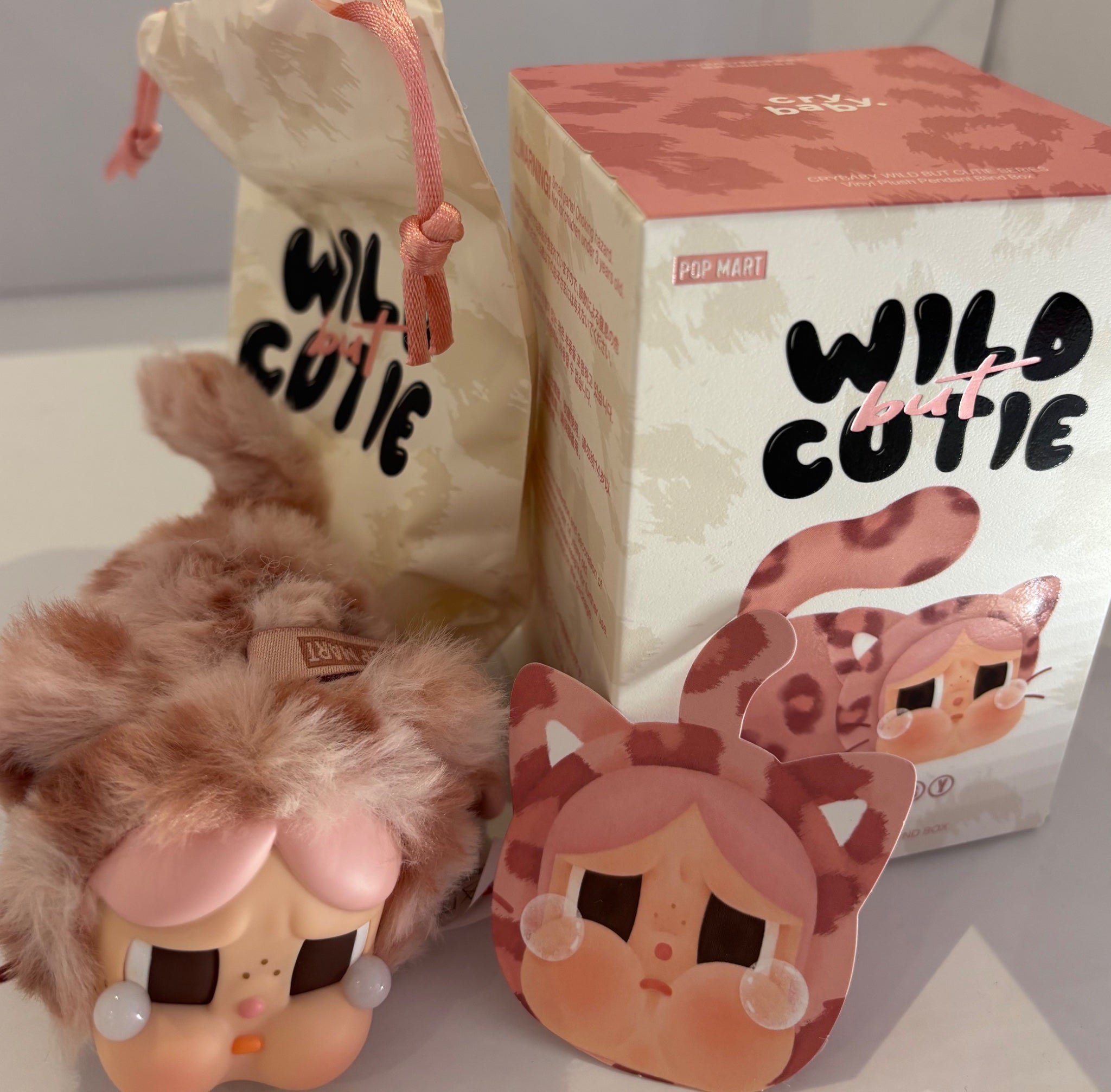 Pink Cutie - Wild but Cutie (Crybaby) - Pop Mart - Mindzai