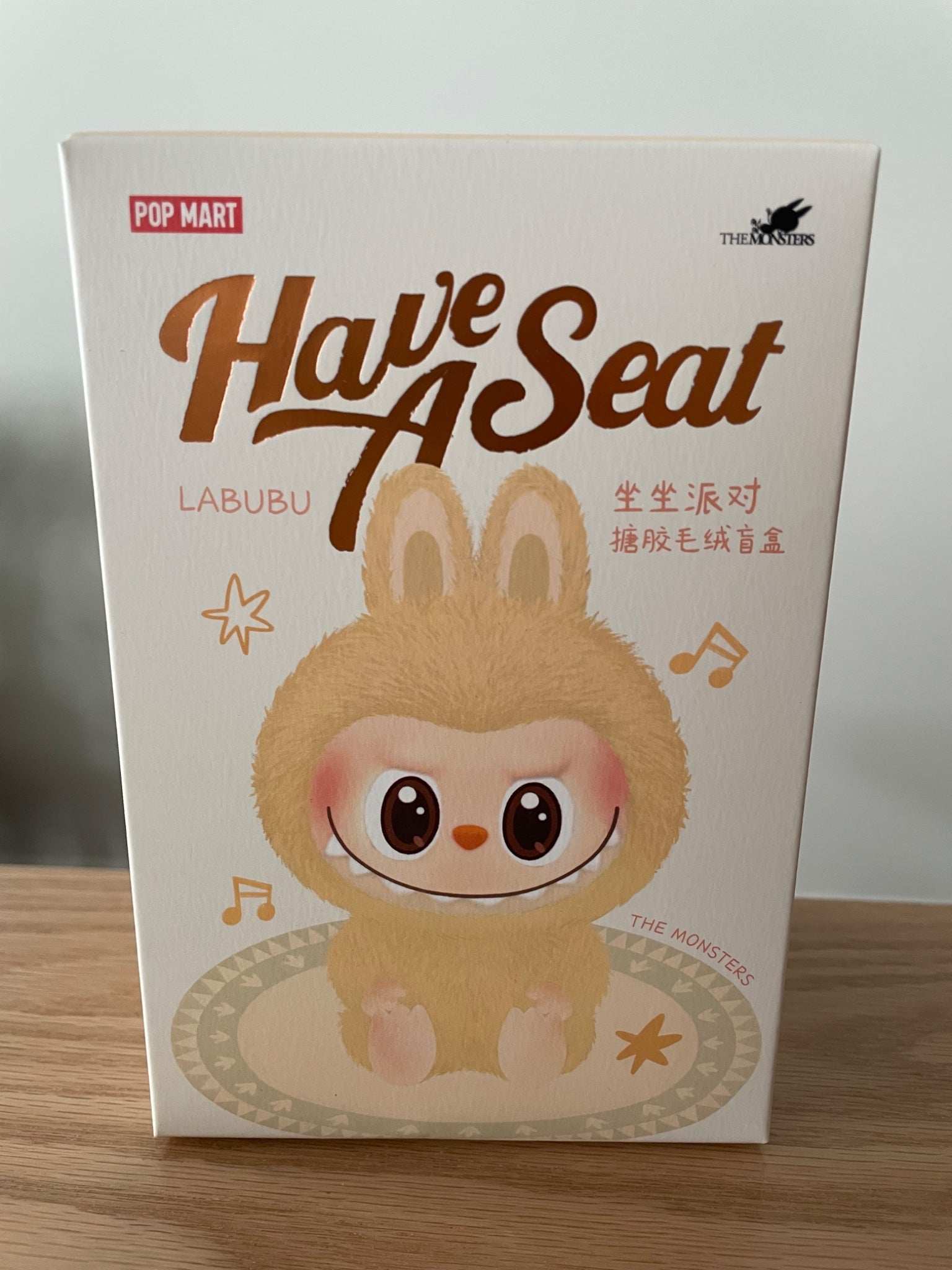 ぬいぐるみ The Monster LABUBU Have a Seat Hehe Pop Mart Labubu The Monsters Have a Seat HEHE Vinyl Plush - US
