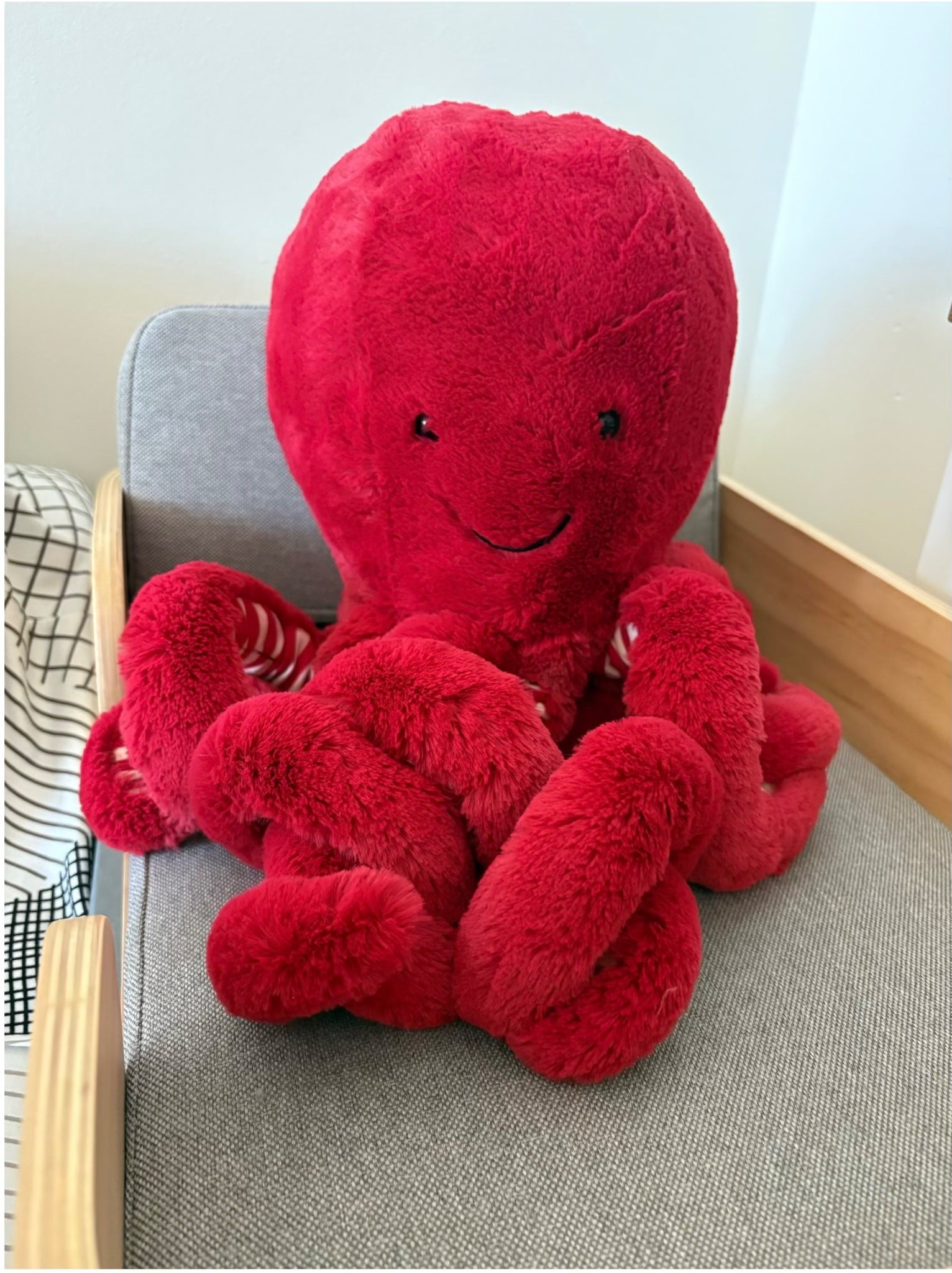 Cranberry Octopus - Large - Jellycat