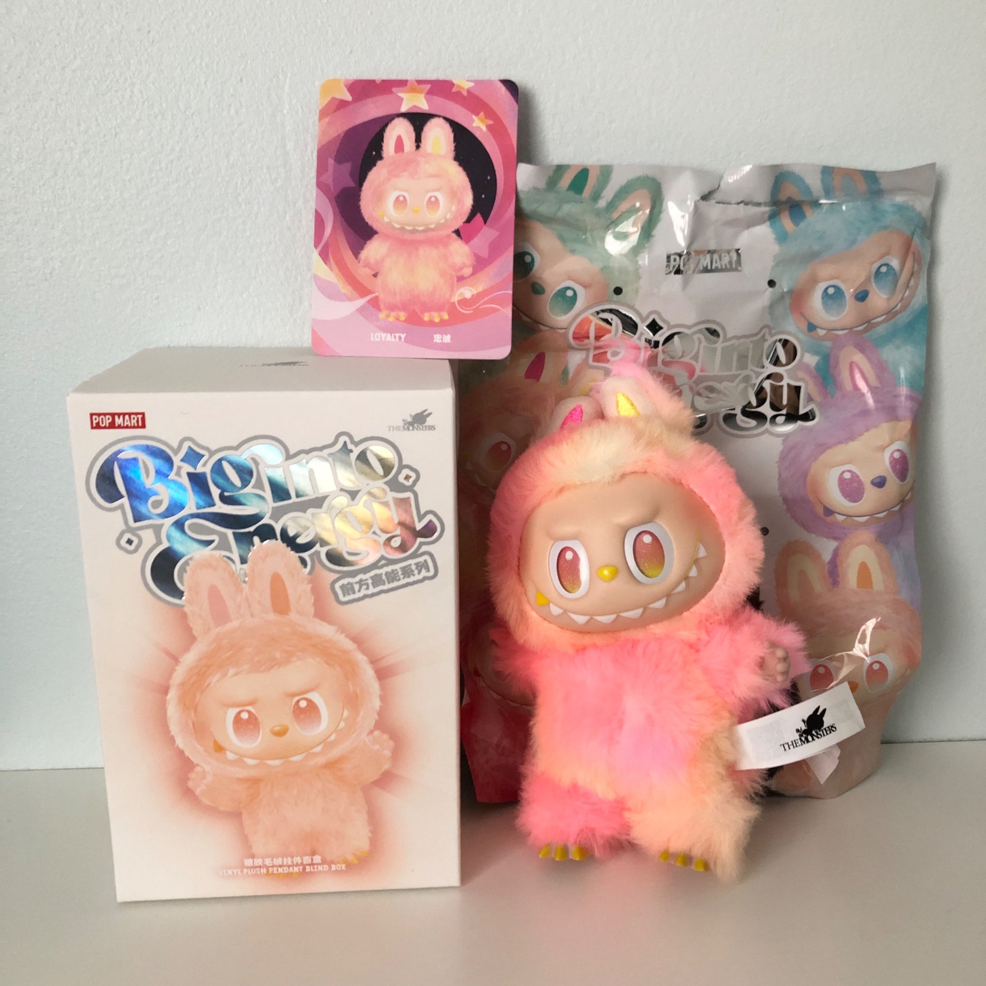 Loyalty - The Monster Labubu Big Into Energy Vinyl Plush Pendant - POP MART