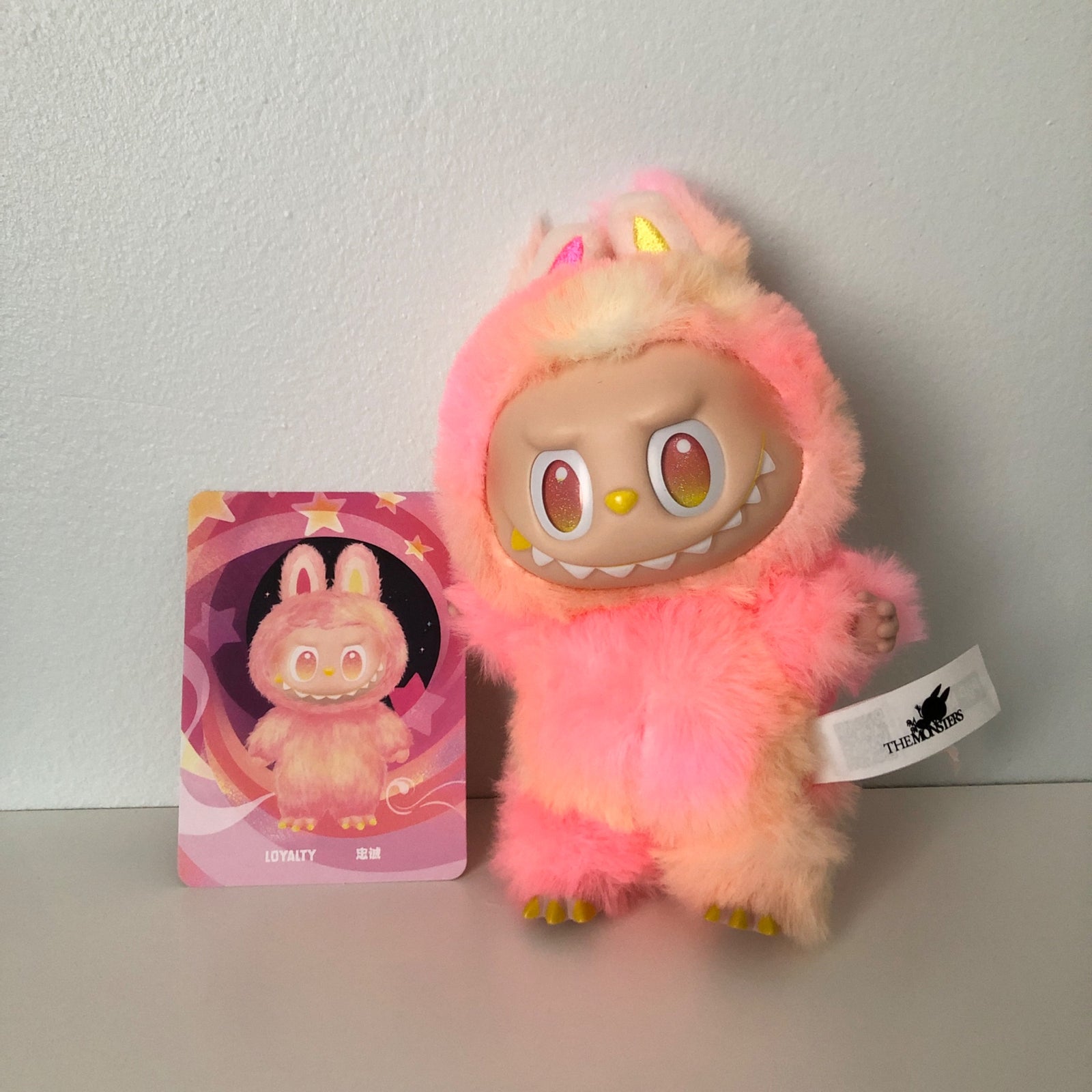 Loyalty - The Monster Labubu Big Into Energy Vinyl Plush Pendant - POP MART