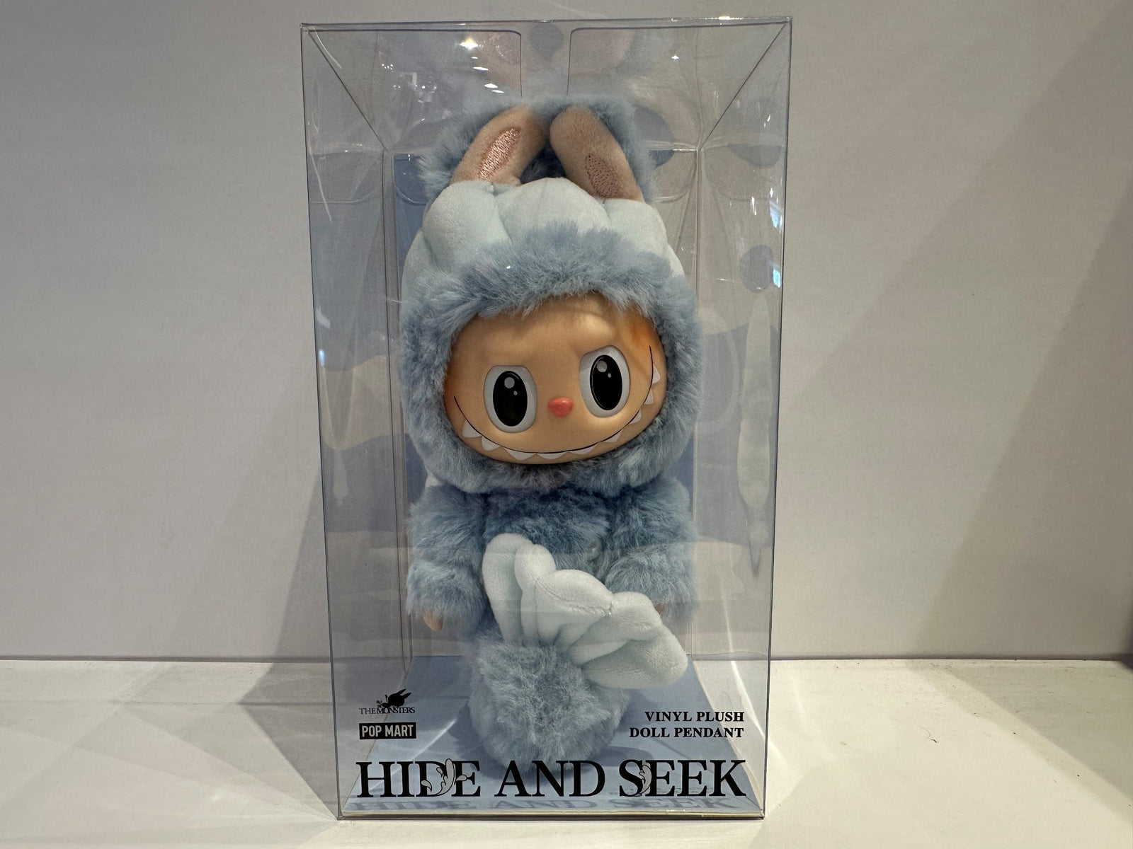 652eb54139e4ab4dc3c1b6b7_labubu-hide-and-seek-singapore_1752353692942.jpg